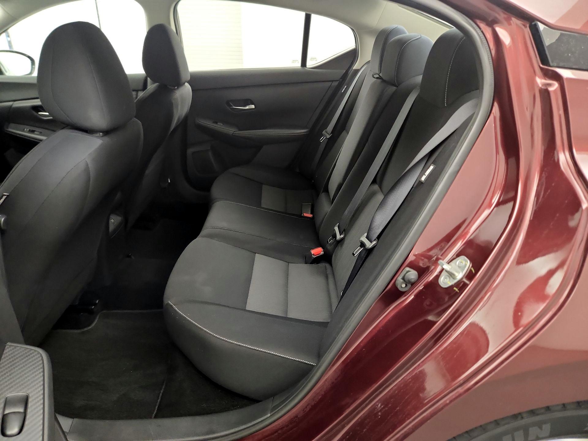 Thumbnail: 2020 Nissan Sentra - 17