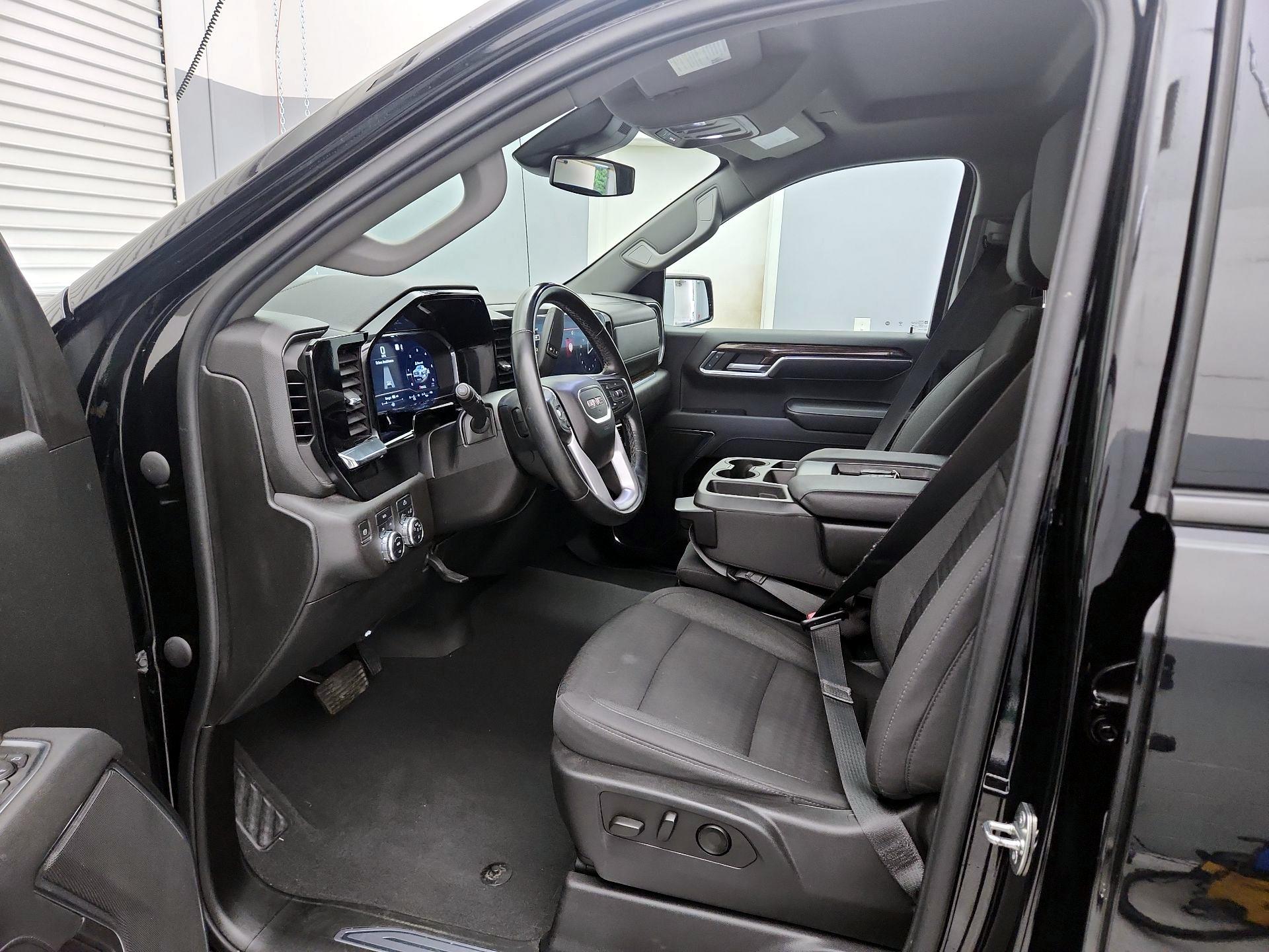 Thumbnail: 2023 GMC Sierra 1500 - 11