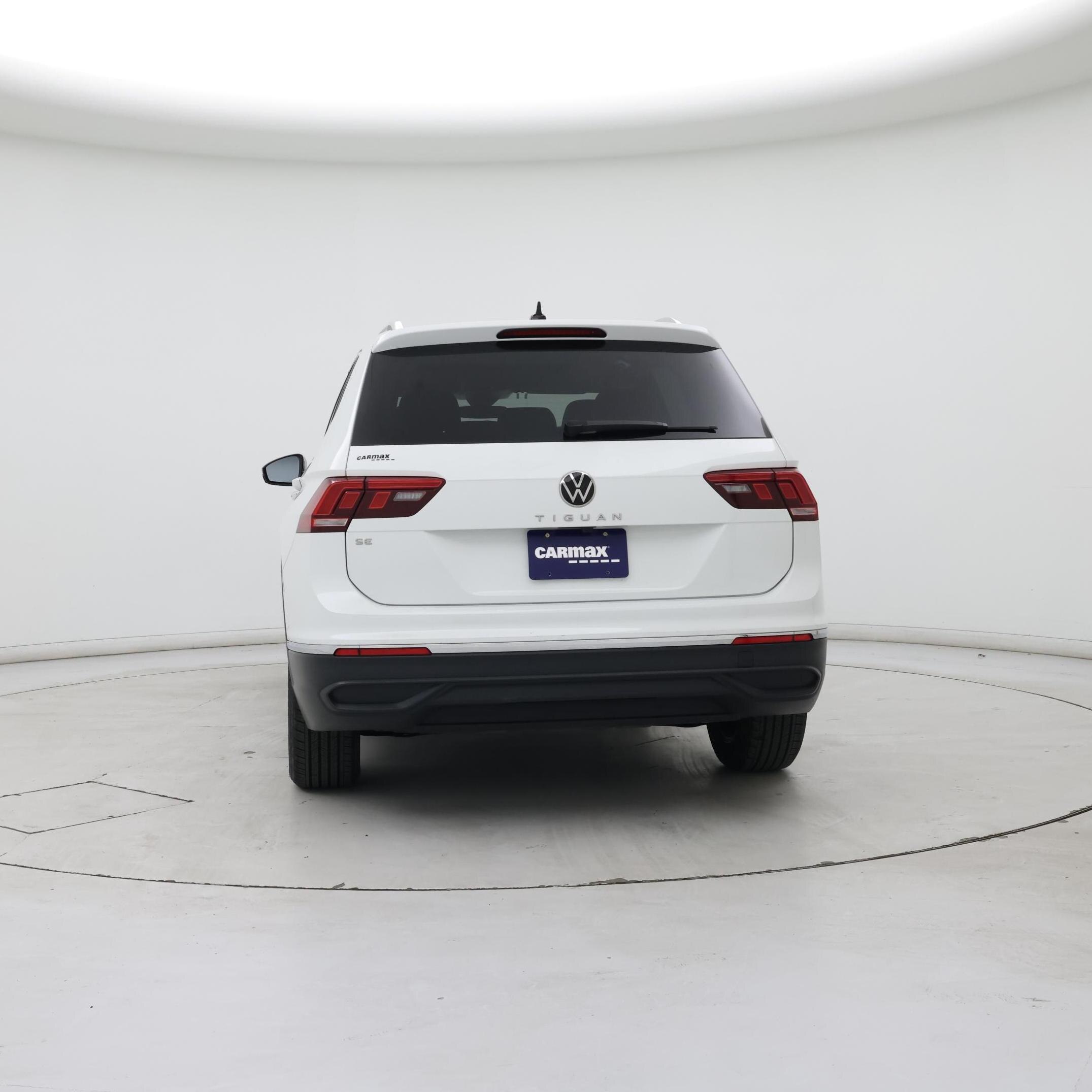 Thumbnail: 2024 Volkswagen Tiguan - 6