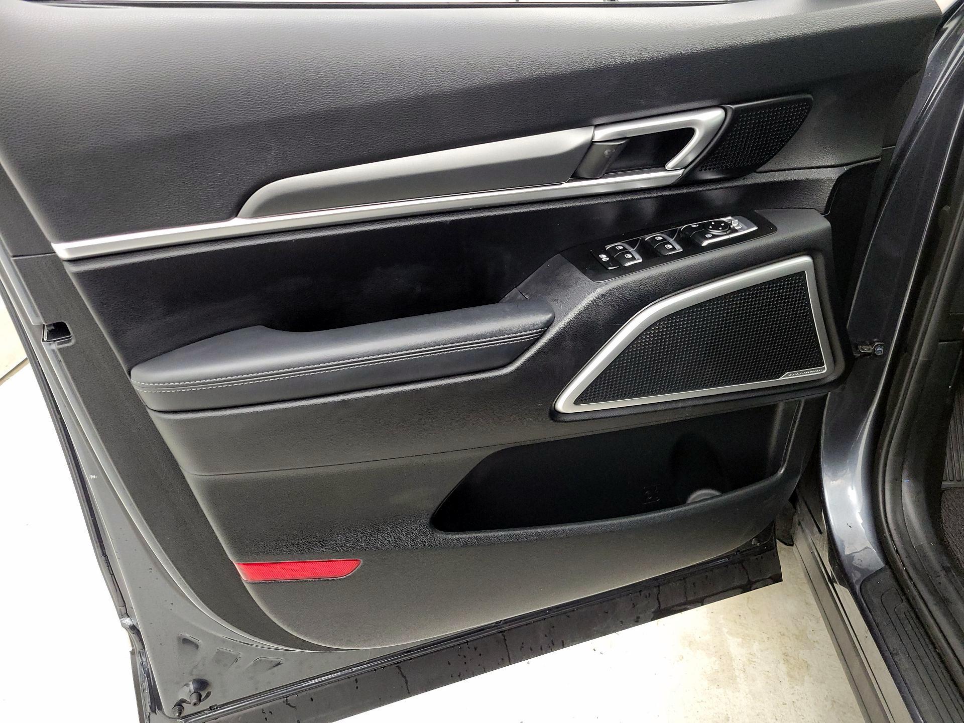 Thumbnail: 2022 Kia Telluride - 12