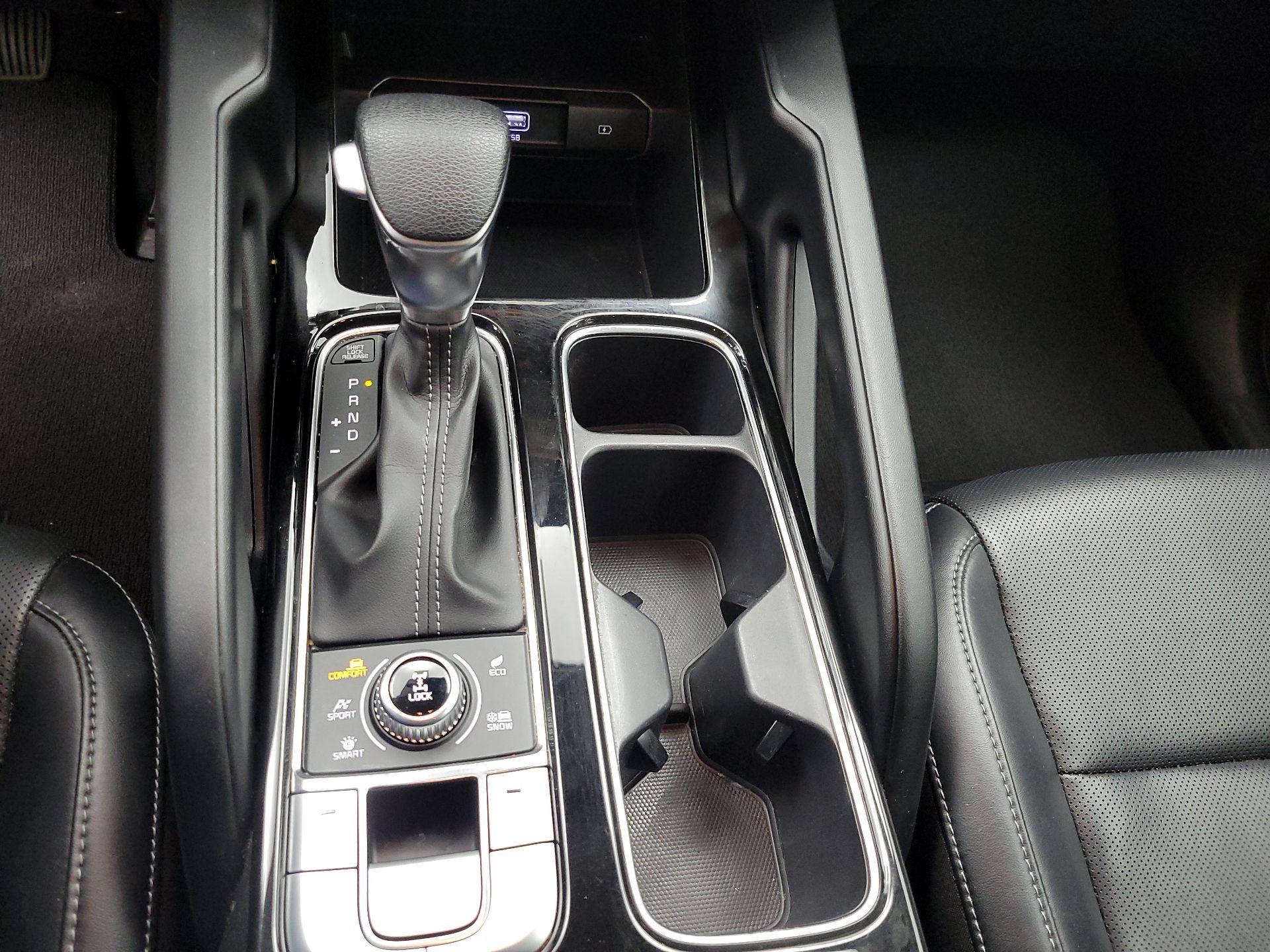 Thumbnail: 2022 Kia Telluride - 18