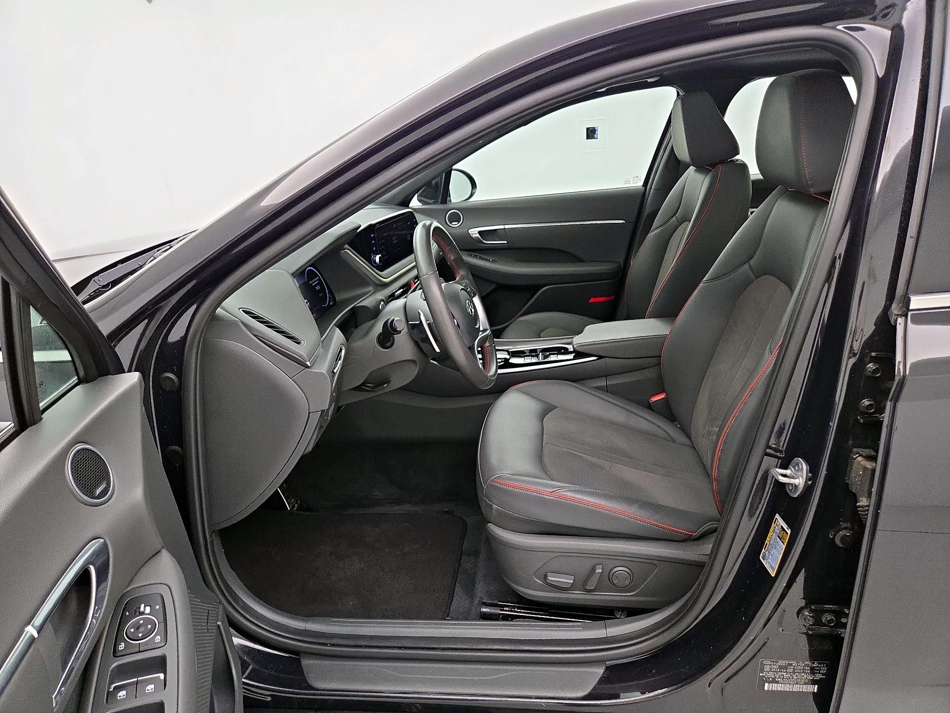 Thumbnail: 2023 Hyundai Sonata - 11