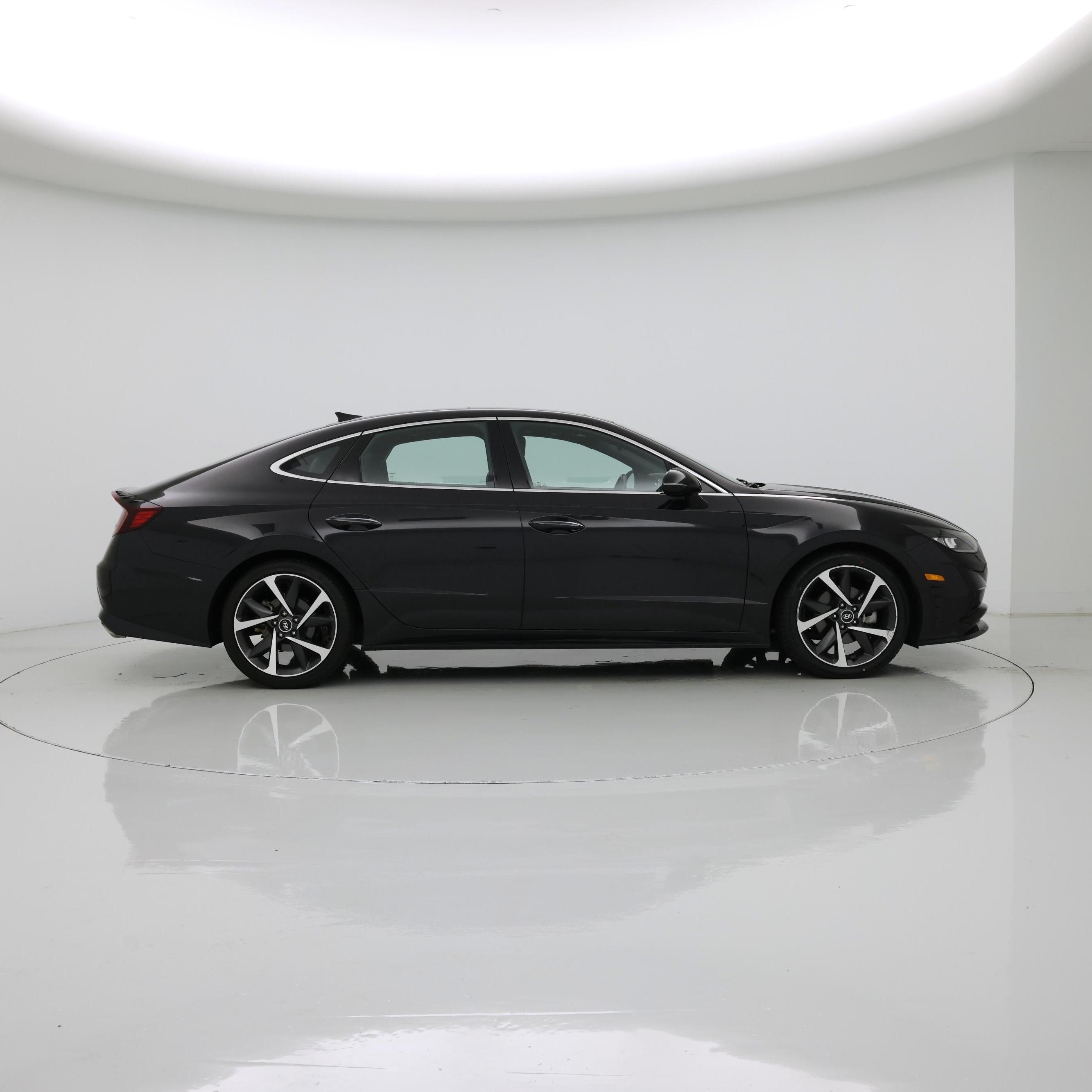 Thumbnail: 2023 Hyundai Sonata - 7