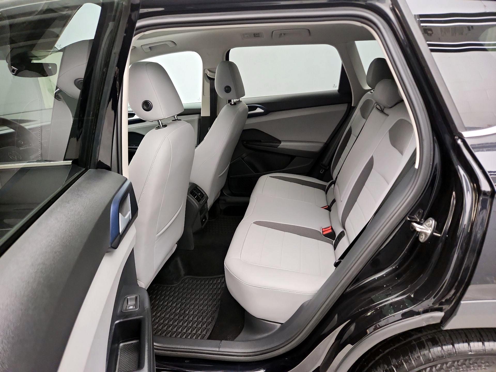 Thumbnail: 2024 Volkswagen Taos - 20