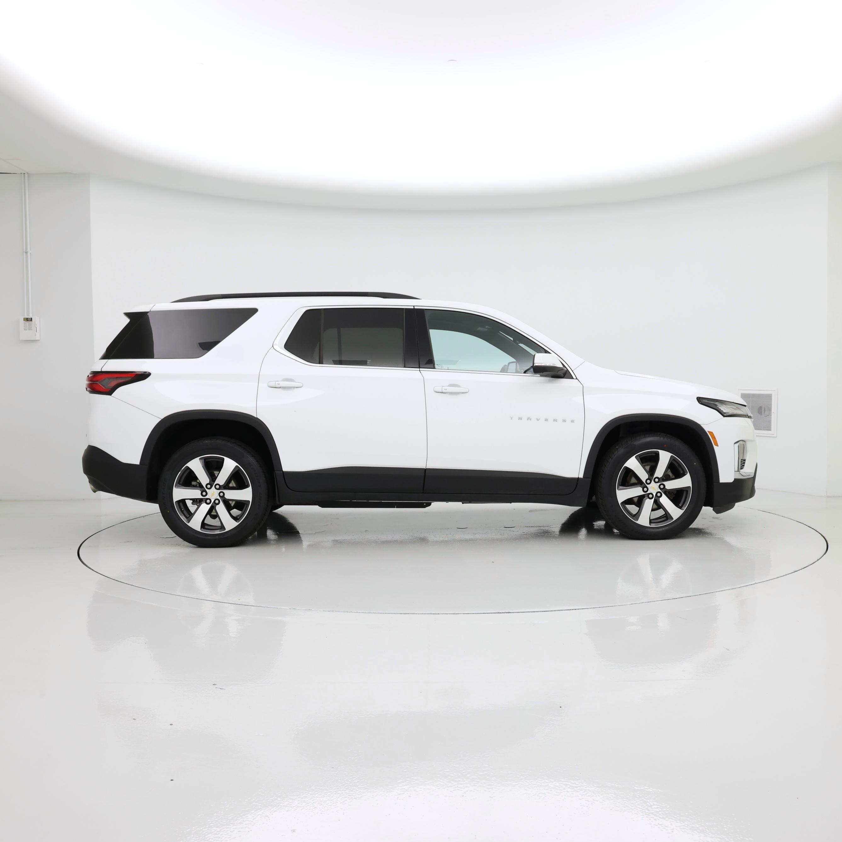 Thumbnail: 2023 Chevrolet Traverse - 7