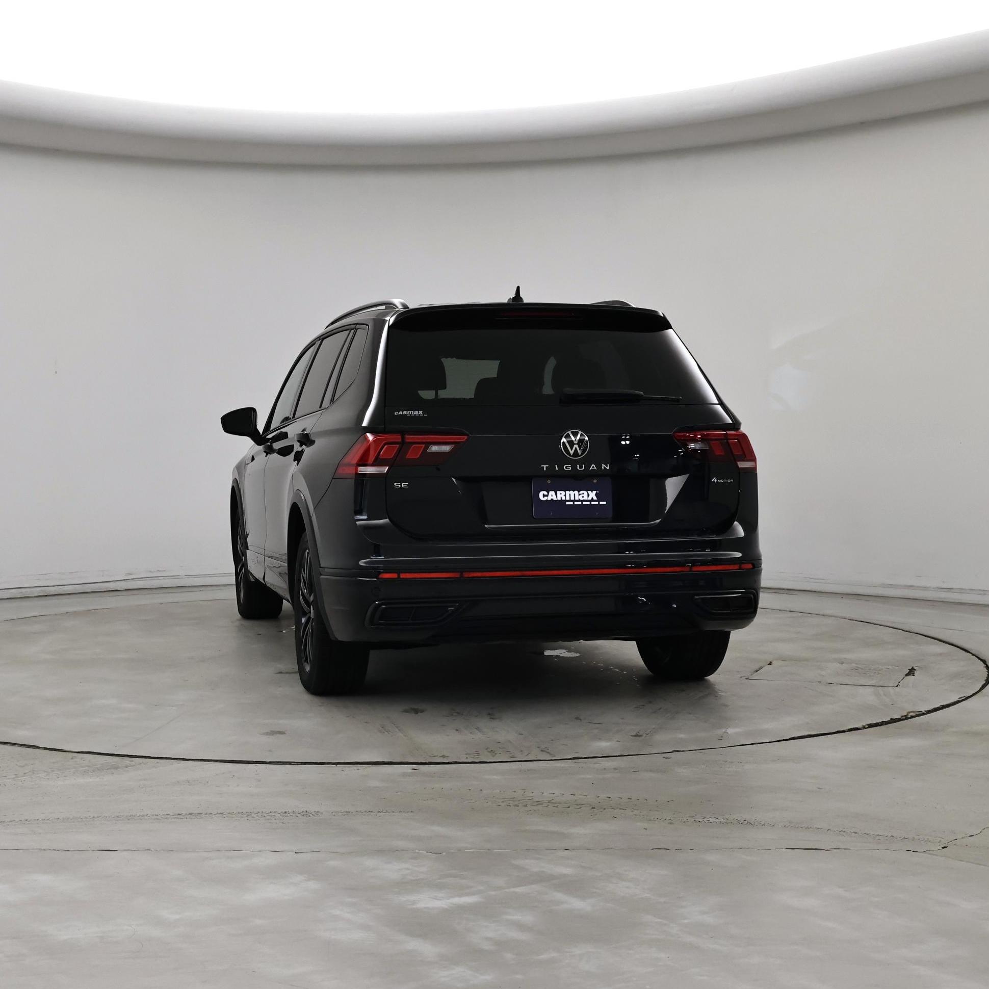 Thumbnail: 2022 Volkswagen Tiguan - 6