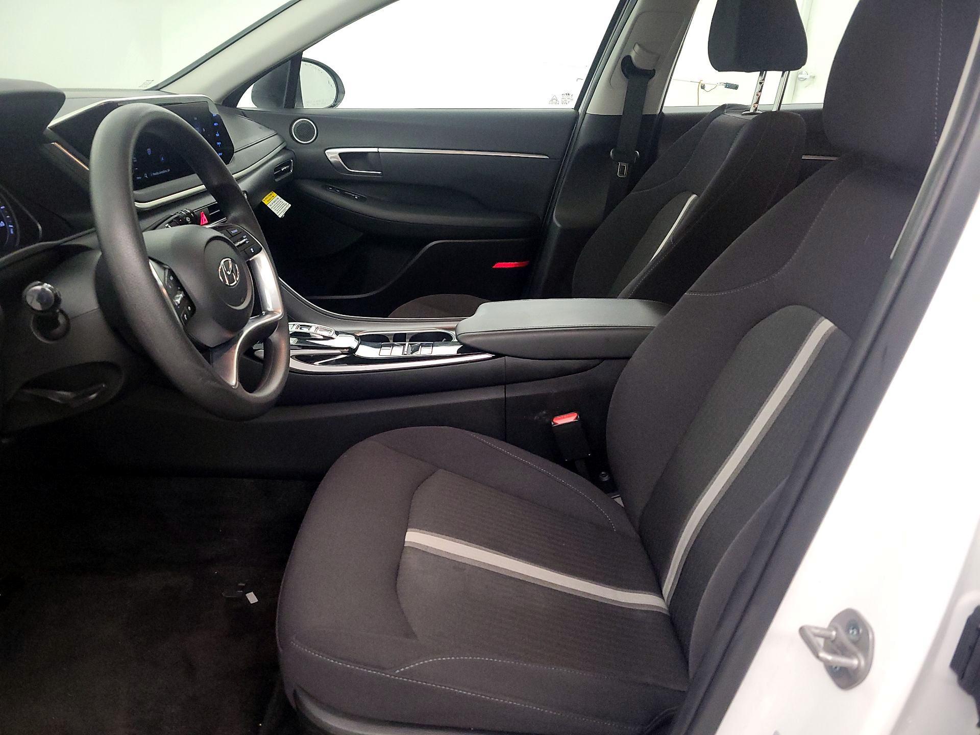 Thumbnail: 2023 Hyundai Sonata - 11