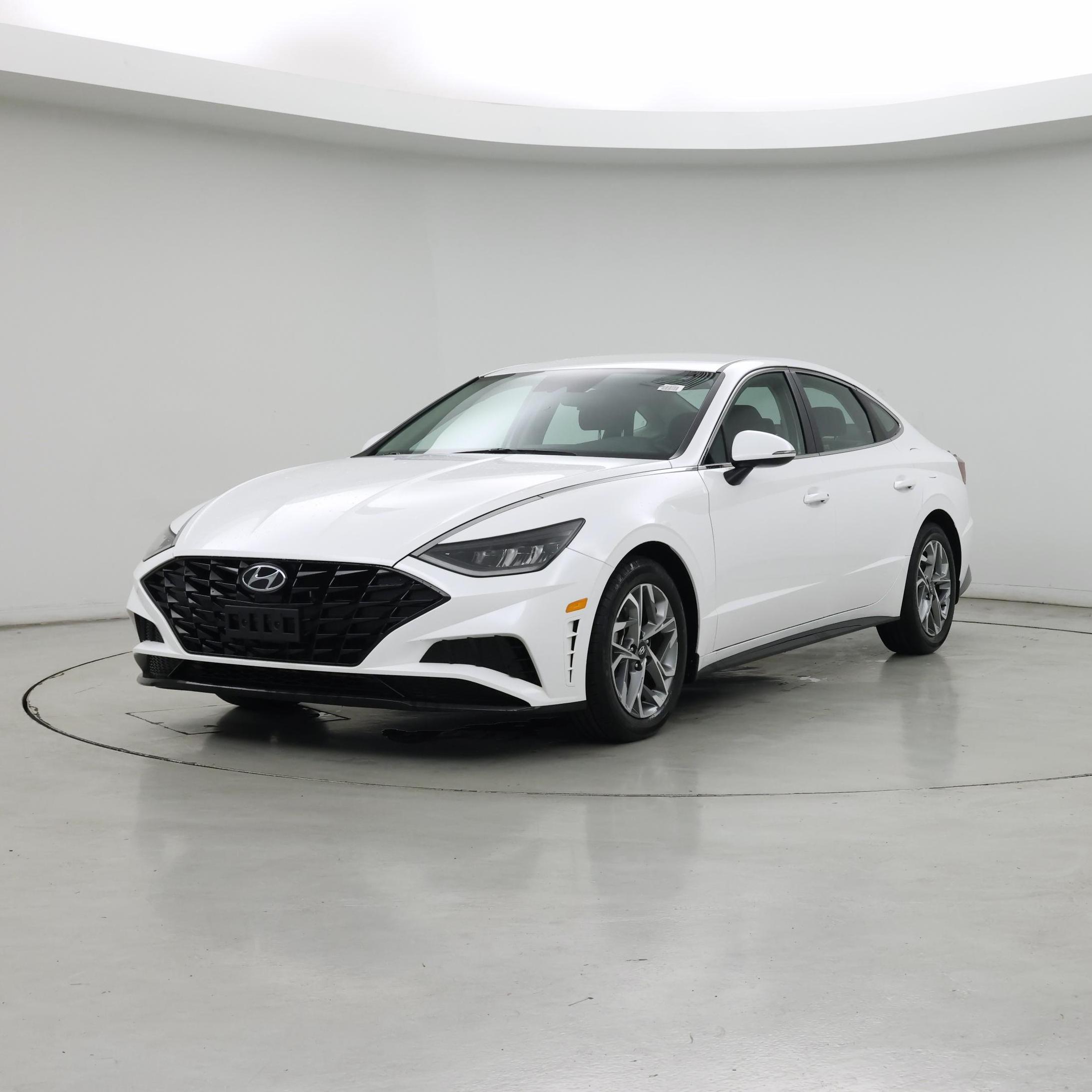 Thumbnail: 2023 Hyundai Sonata - 4