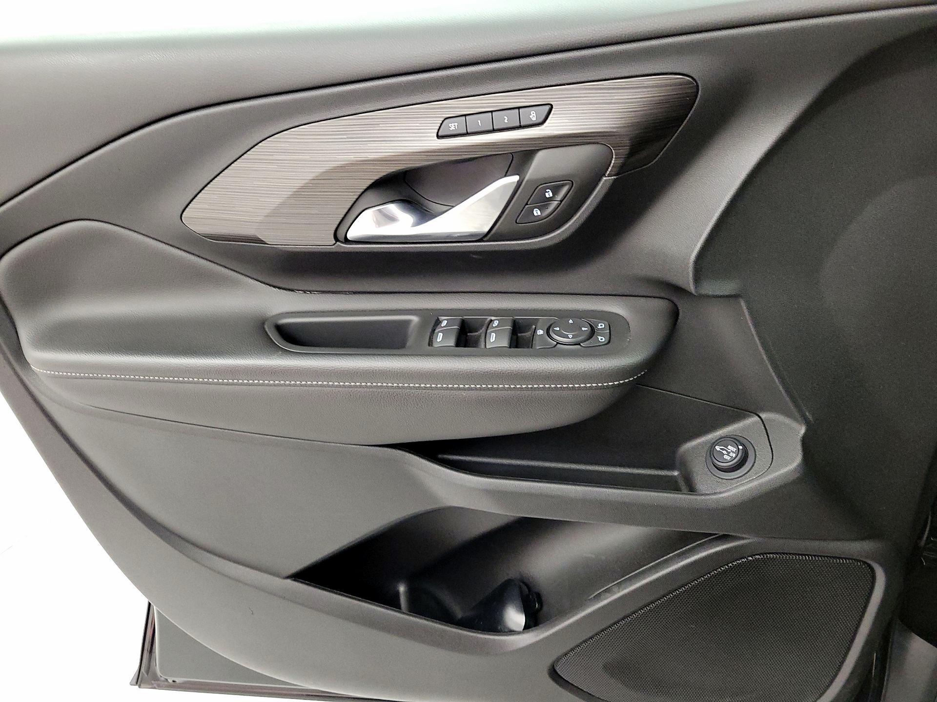 Thumbnail: 2023 GMC Terrain - 12