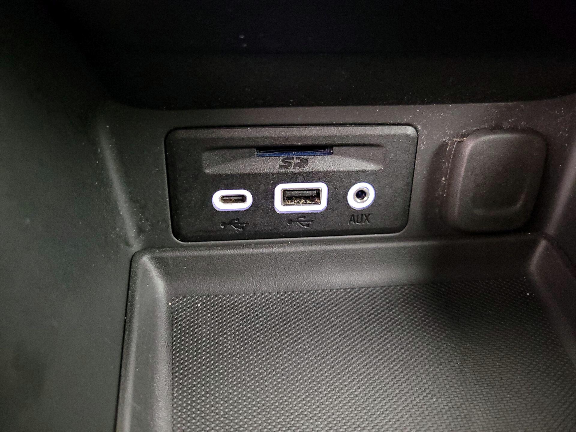 Thumbnail: 2023 GMC Terrain - 18