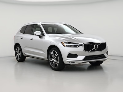 2021 Volvo XC60 T5 Momentum
