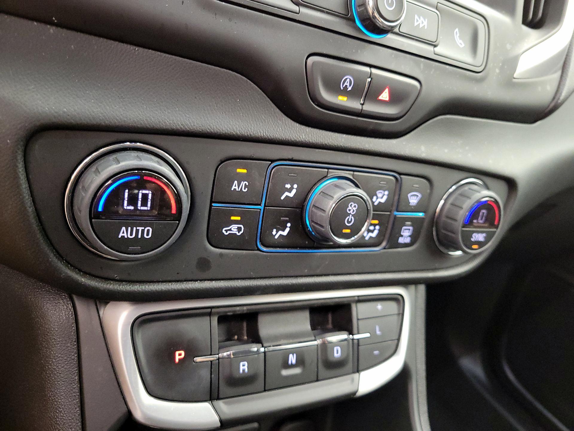 Thumbnail: 2022 GMC Terrain - 16