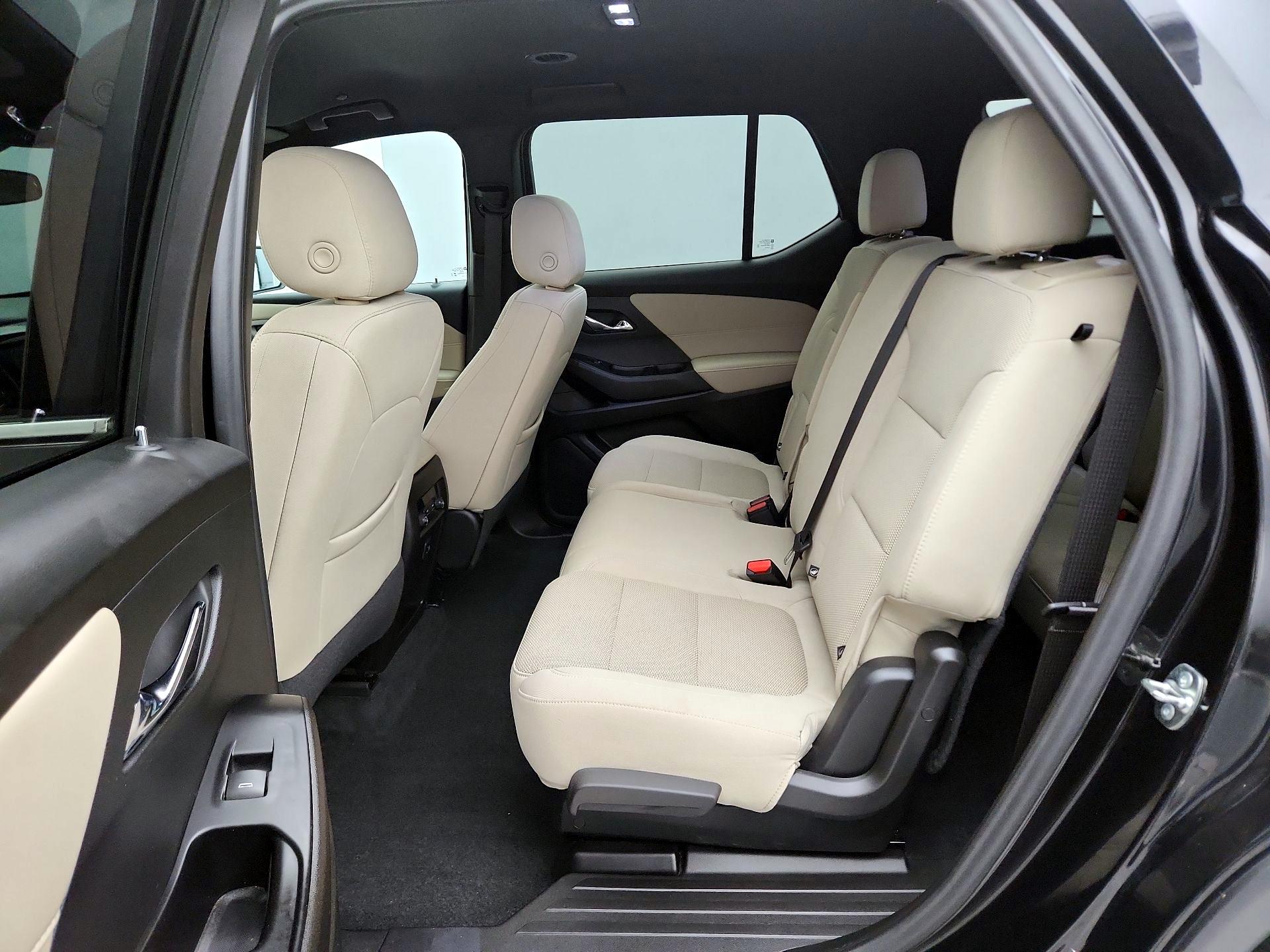 Thumbnail: 2023 Chevrolet Traverse - 19