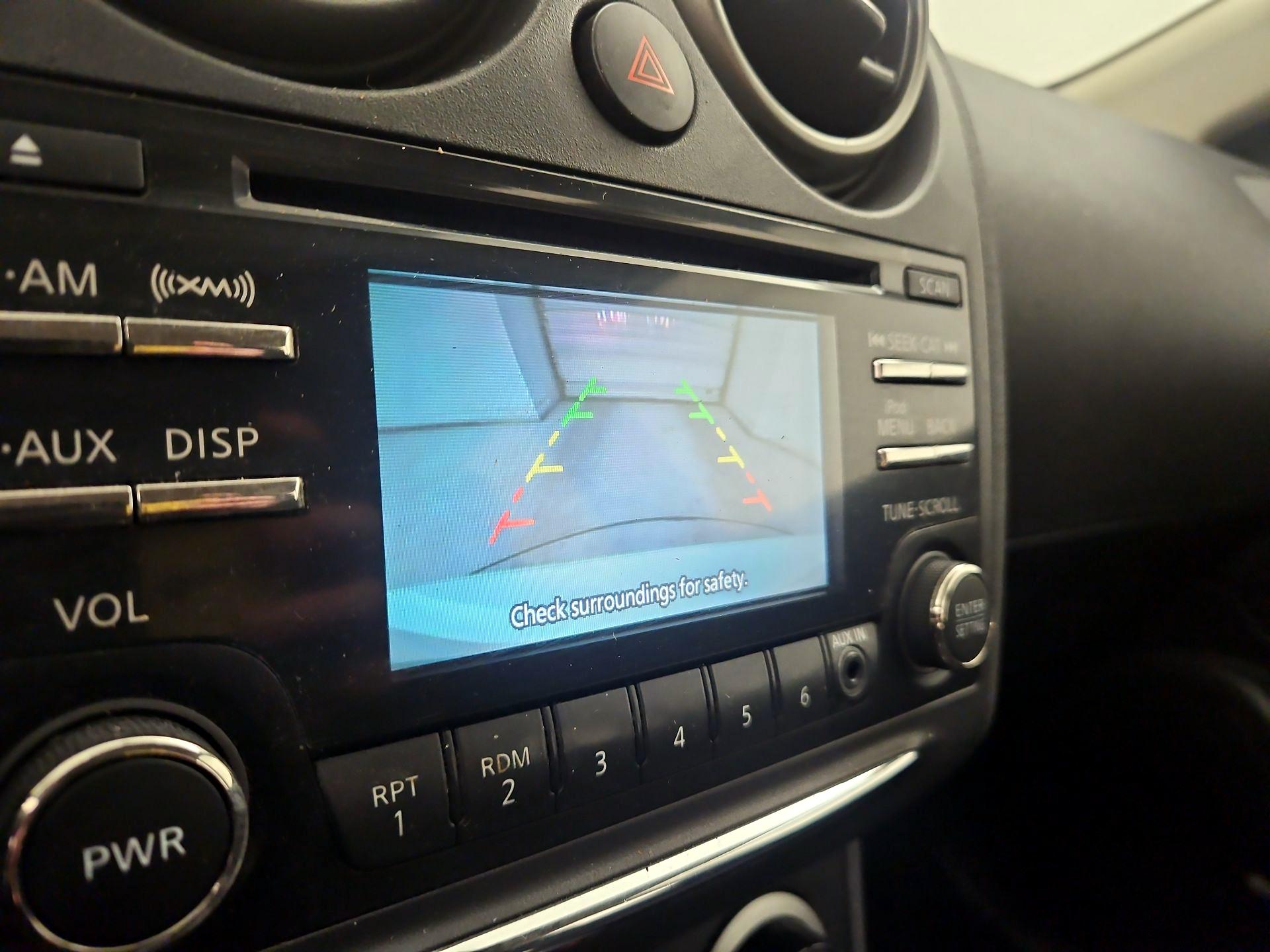 Thumbnail: 2014 Nissan Rogue - 14