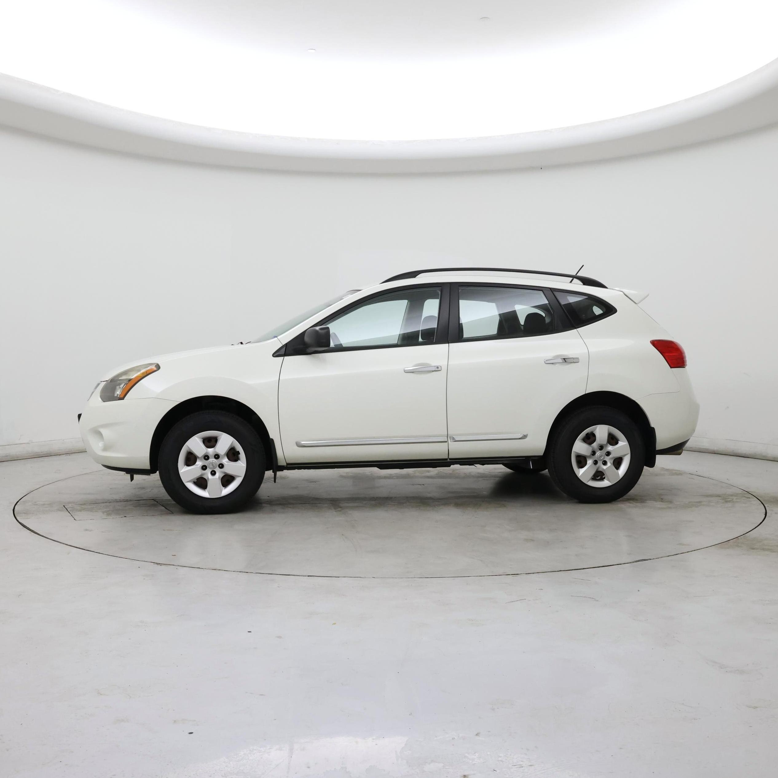 Thumbnail: 2014 Nissan Rogue - 3