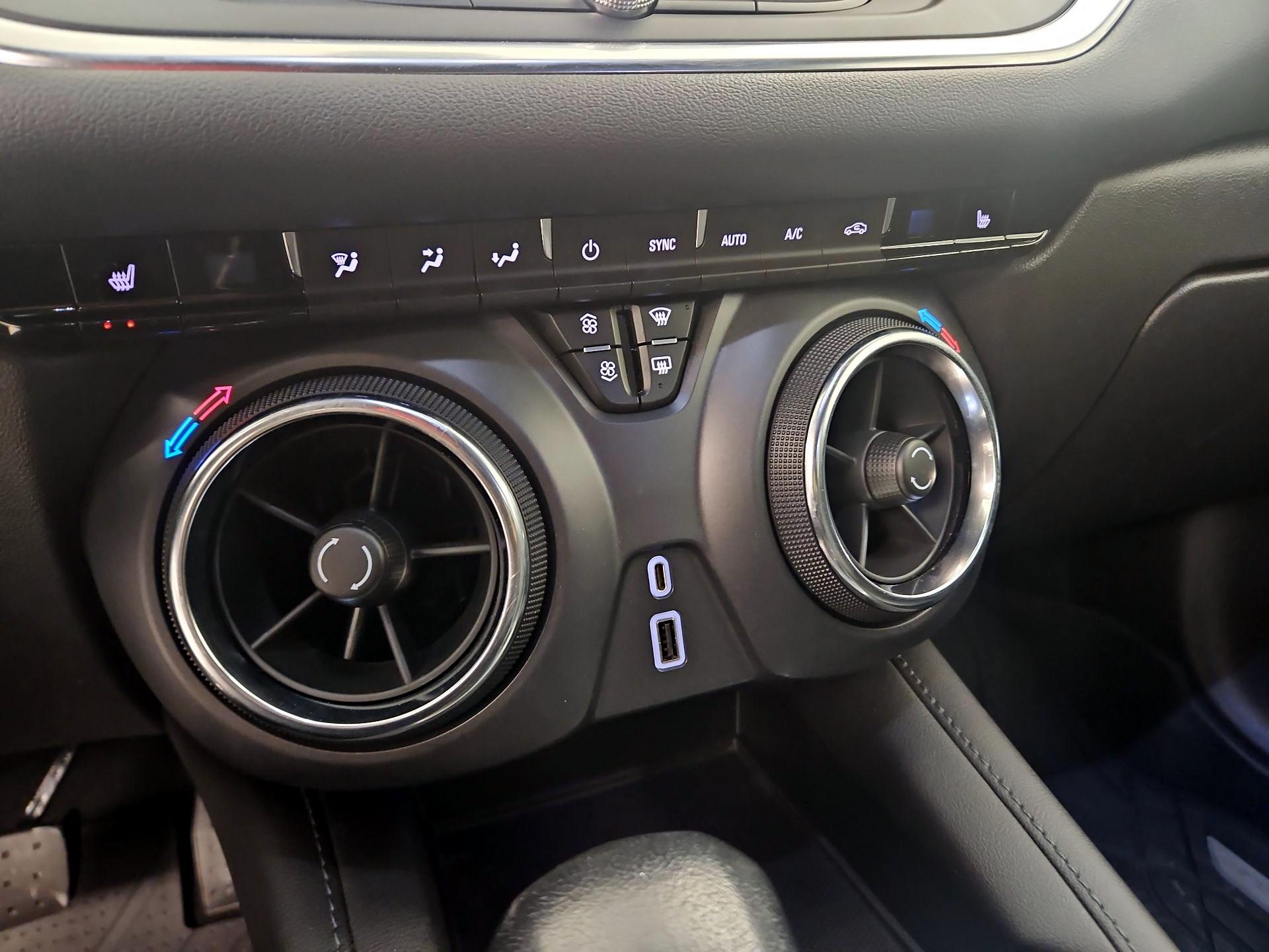 Thumbnail: 2022 Chevrolet Blazer - 17