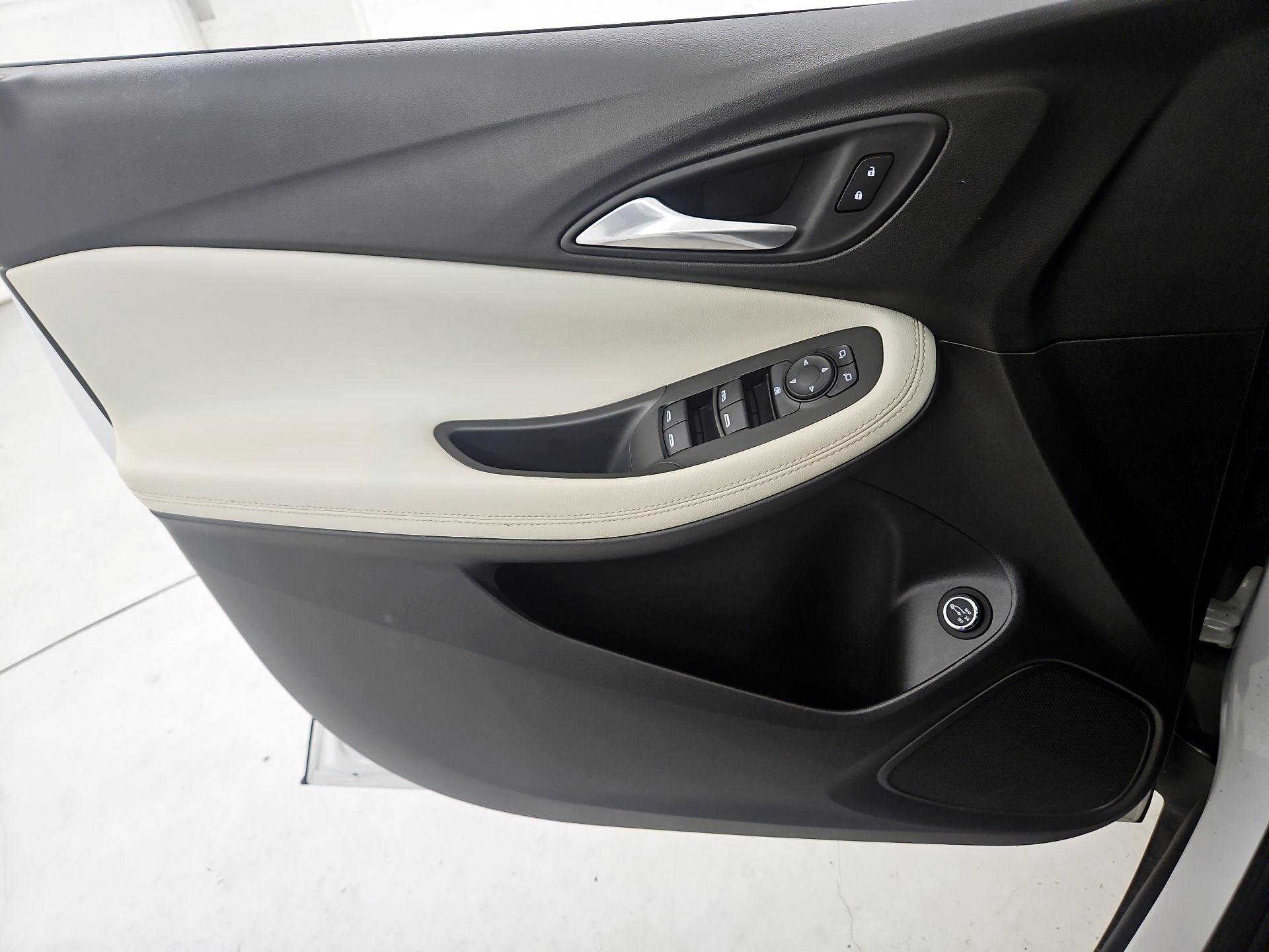 Thumbnail: 2020 Buick Encore GX - 12