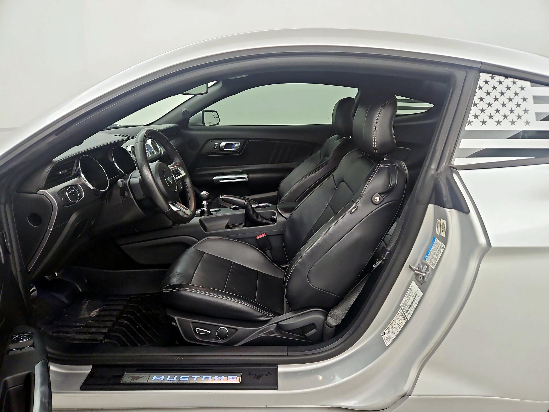 Thumbnail: 2015 Ford Mustang - 11