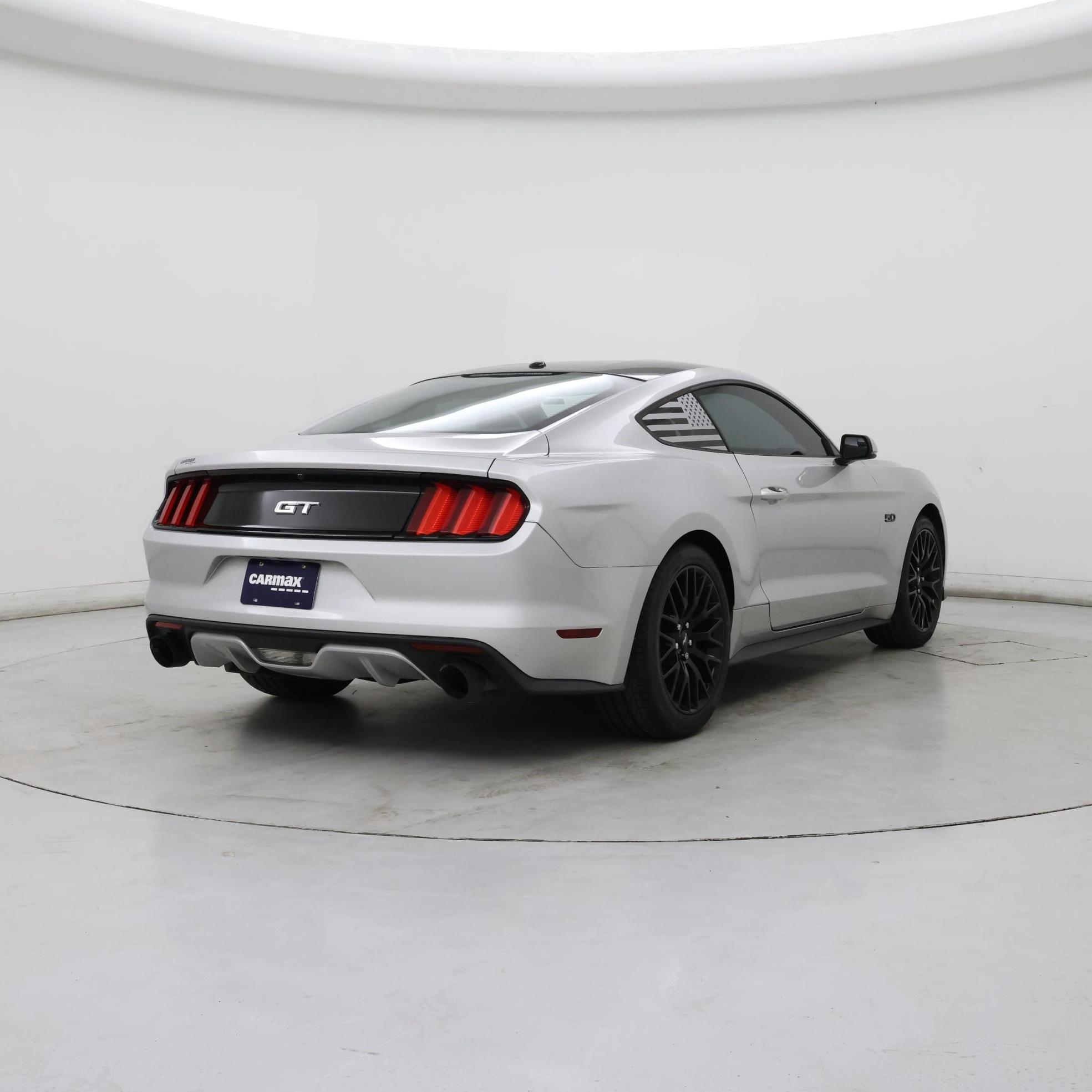 Thumbnail: 2015 Ford Mustang - 8