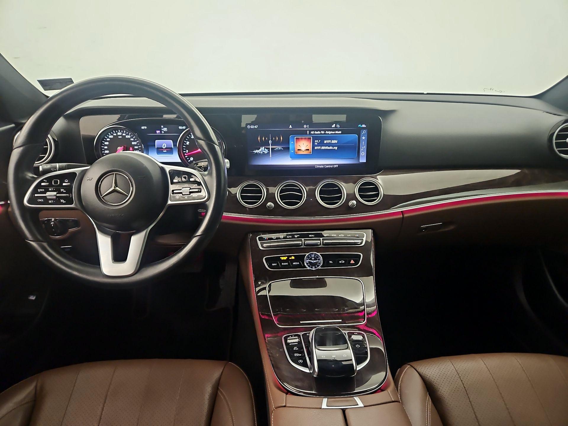 Thumbnail: 2019 Mercedes-Benz E-Class - 9