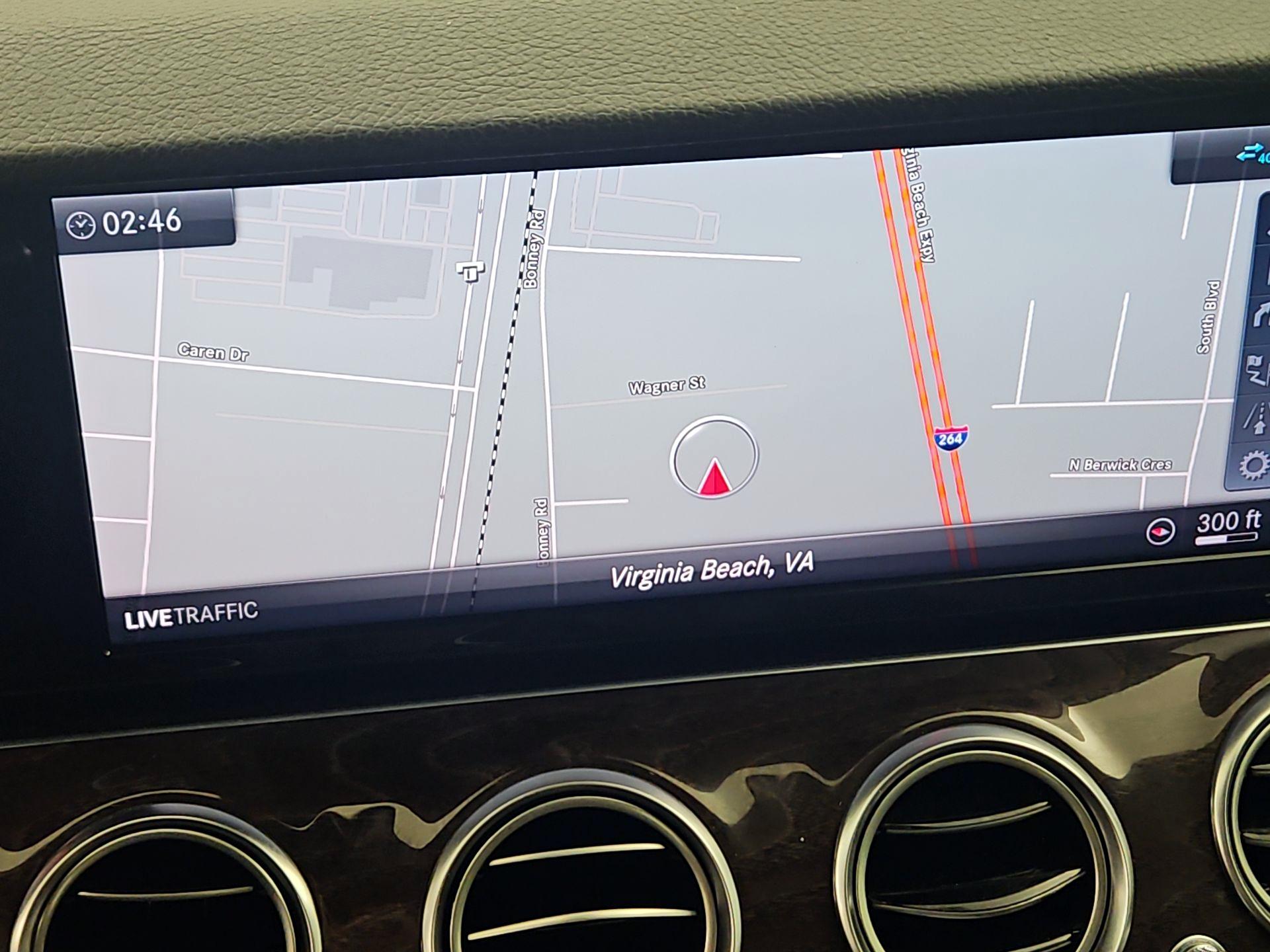 Thumbnail: 2019 Mercedes-Benz E-Class - 14