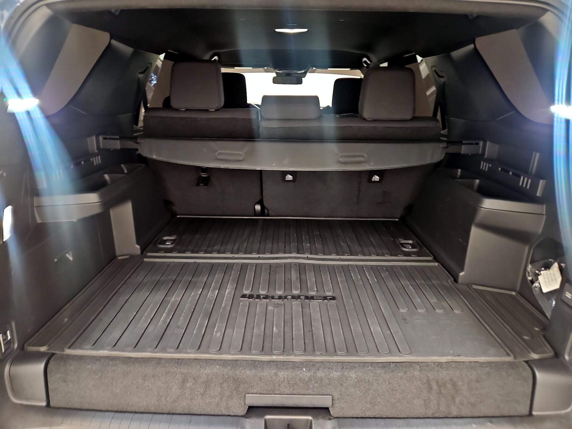 Thumbnail: 2025 Toyota 4Runner - 20