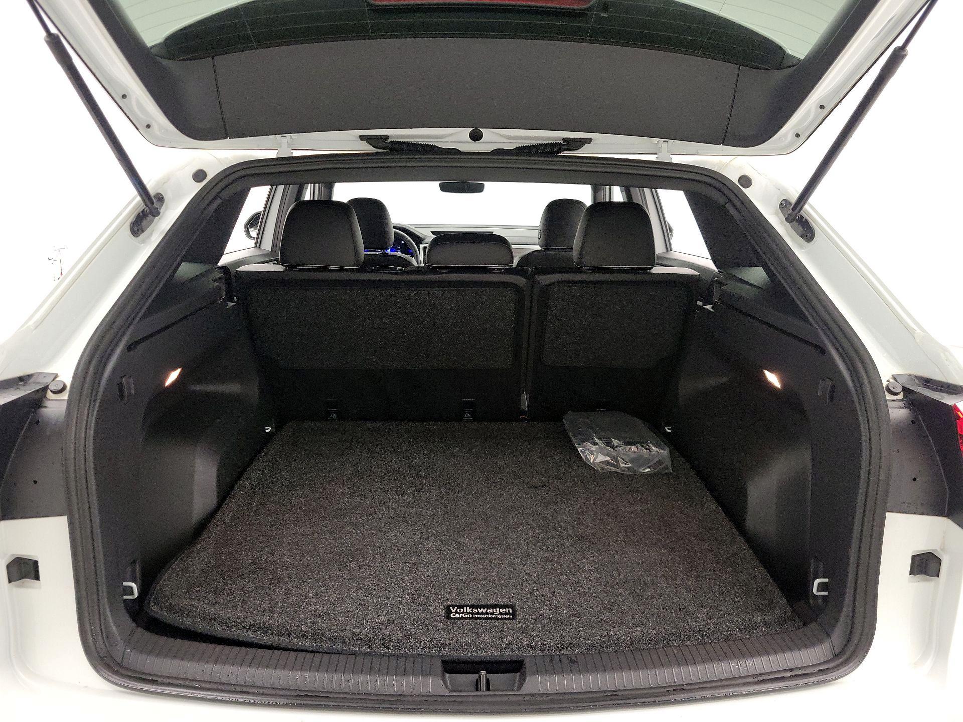 Thumbnail: 2022 Volkswagen Atlas - 20