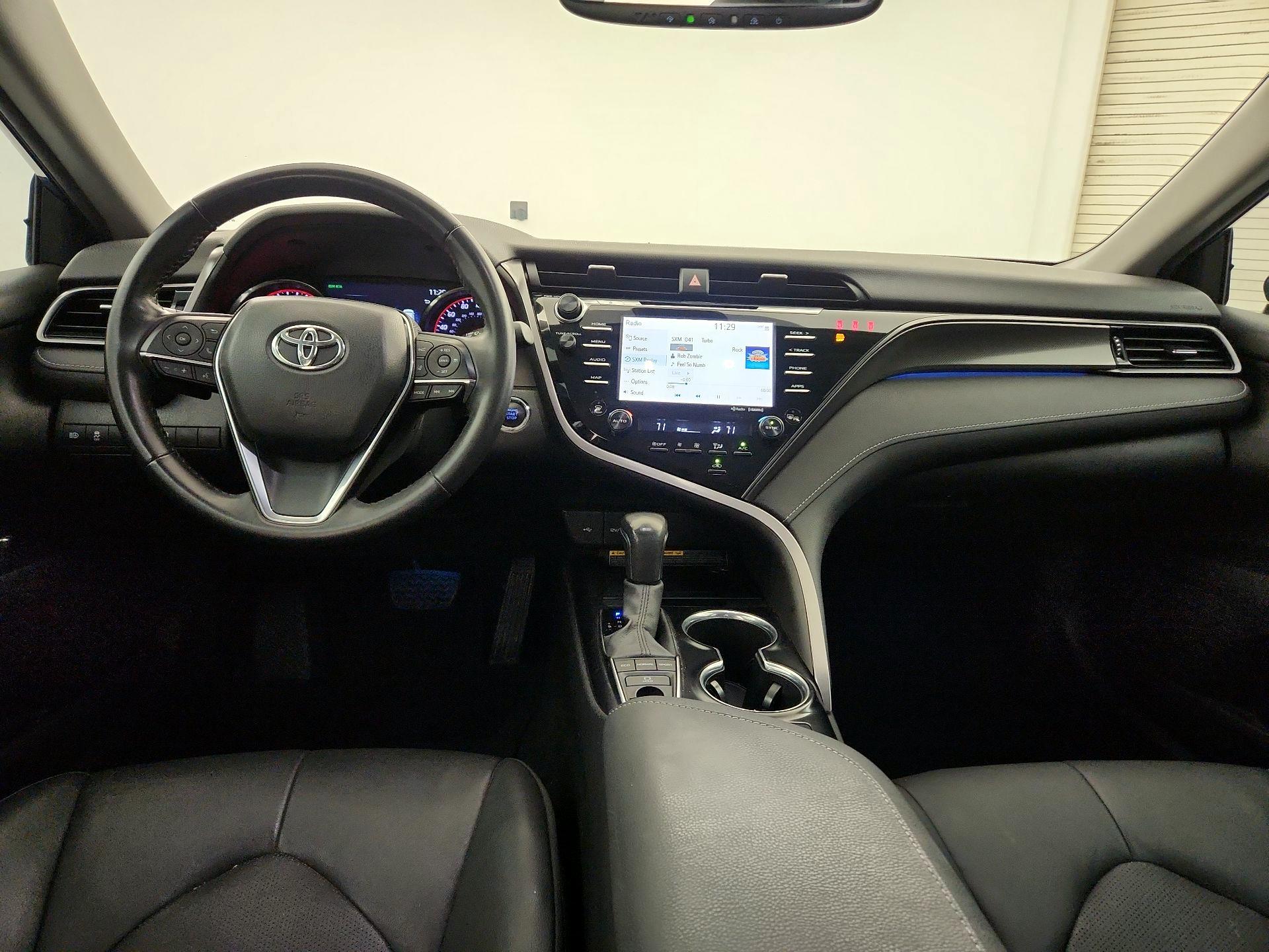 Thumbnail: 2020 Toyota Camry - 9