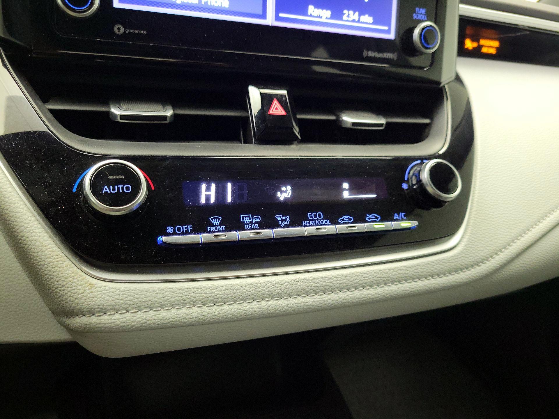 Thumbnail: 2022 Toyota Corolla - 16