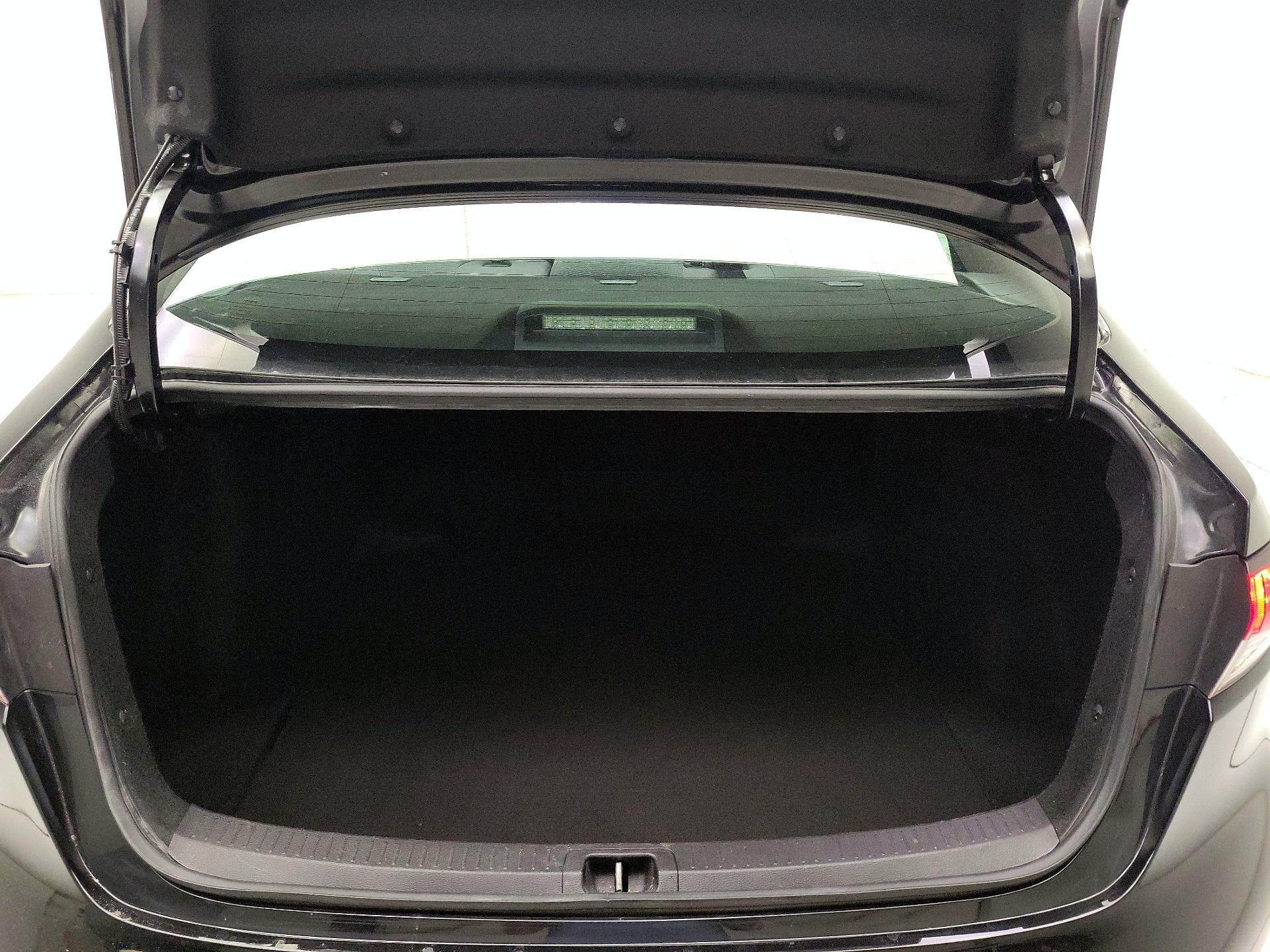 Thumbnail: 2022 Toyota Corolla - 20