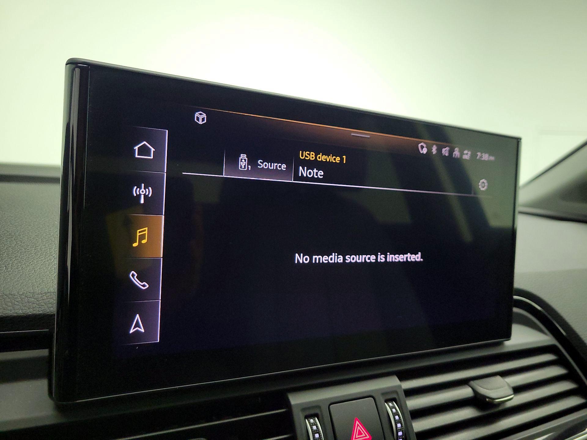 Thumbnail: 2022 Audi Q5 - 15