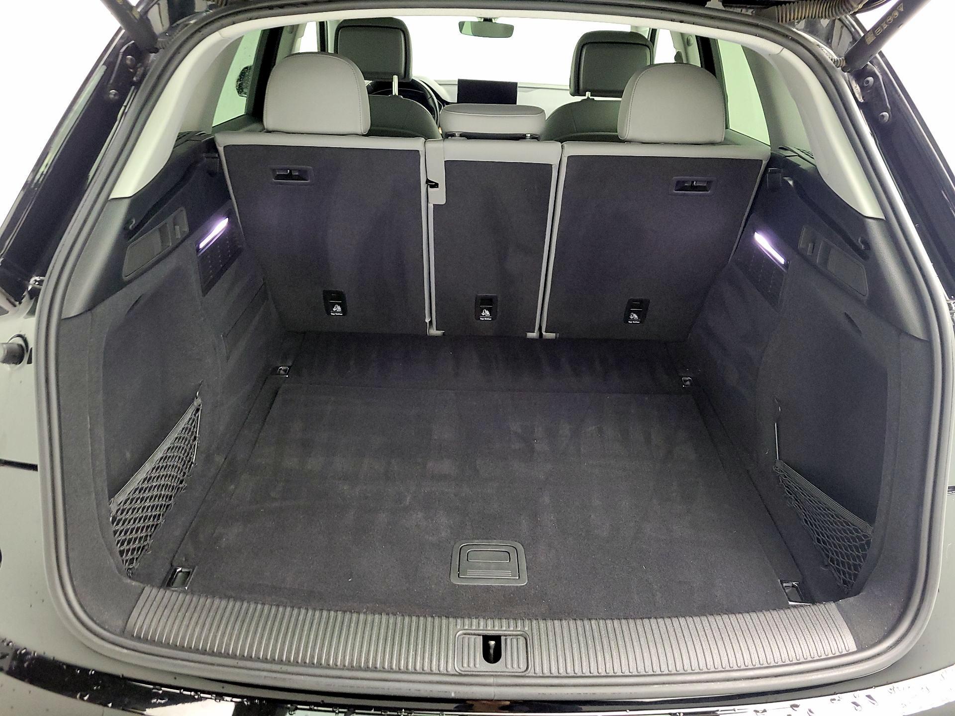 Thumbnail: 2022 Audi Q5 - 20