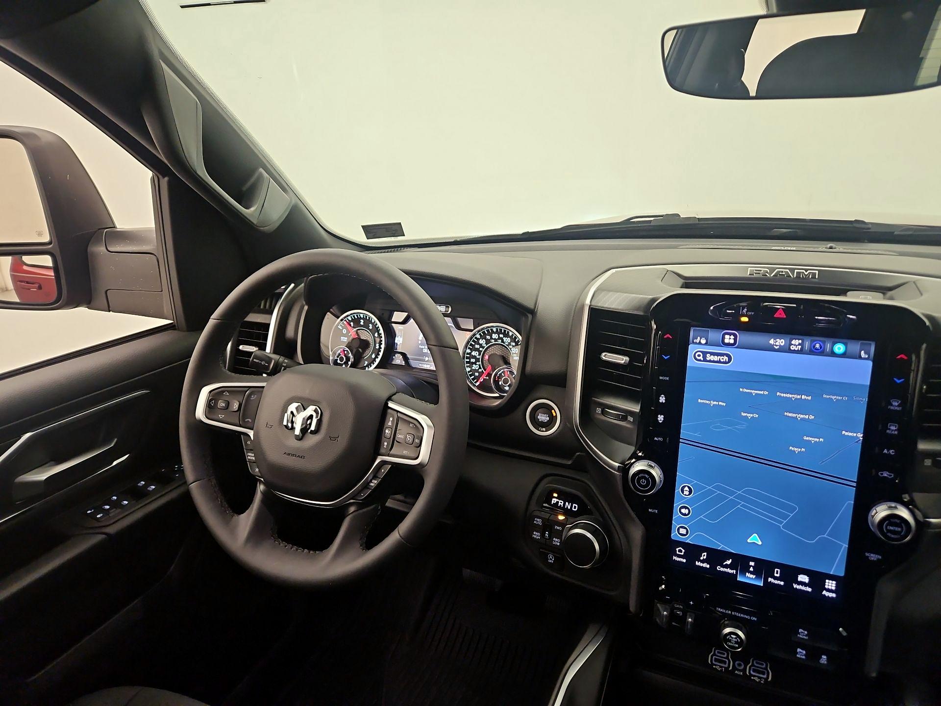 Thumbnail: 2025 RAM 1500 - 9