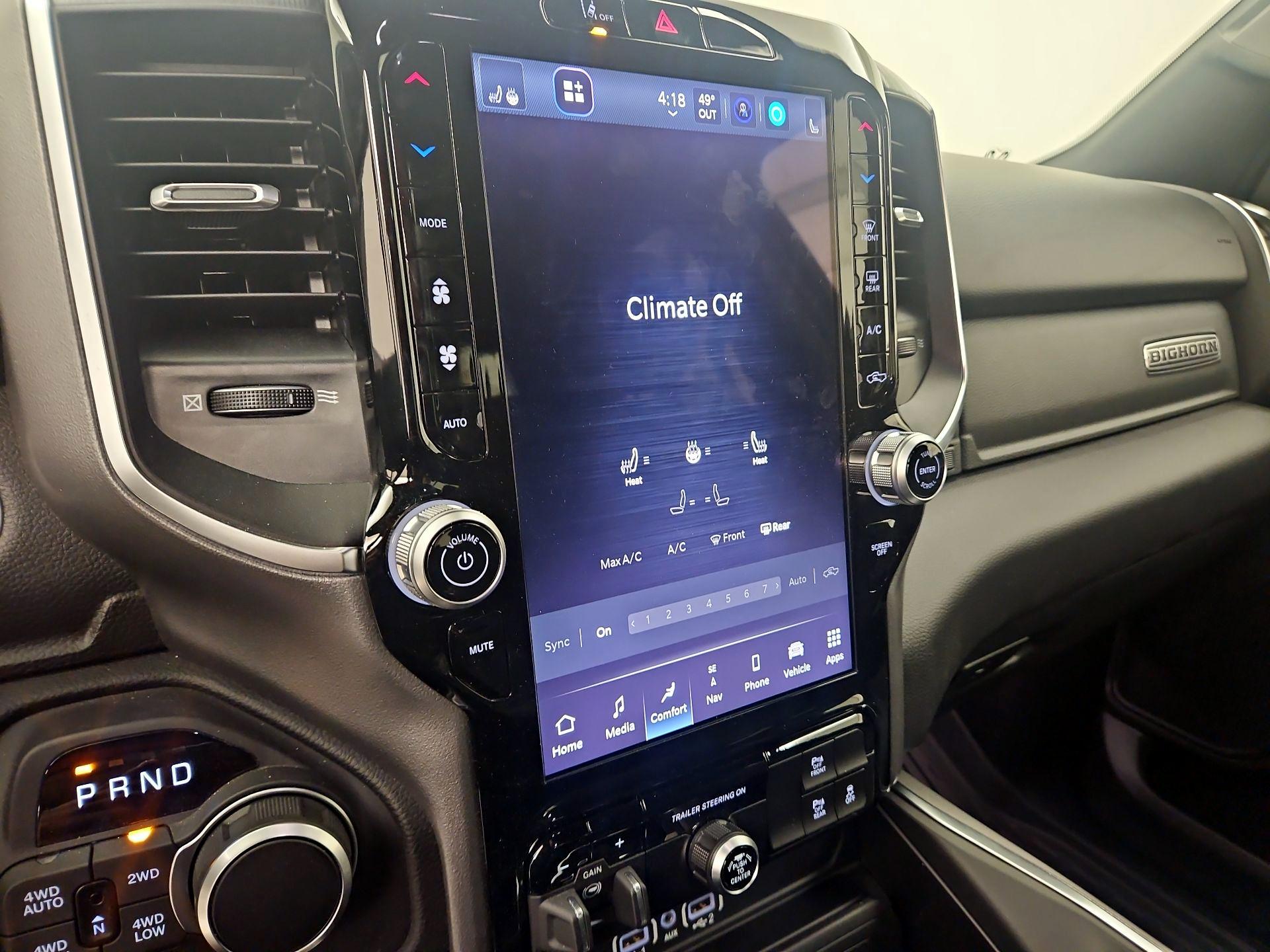 Thumbnail: 2025 RAM 1500 - 17