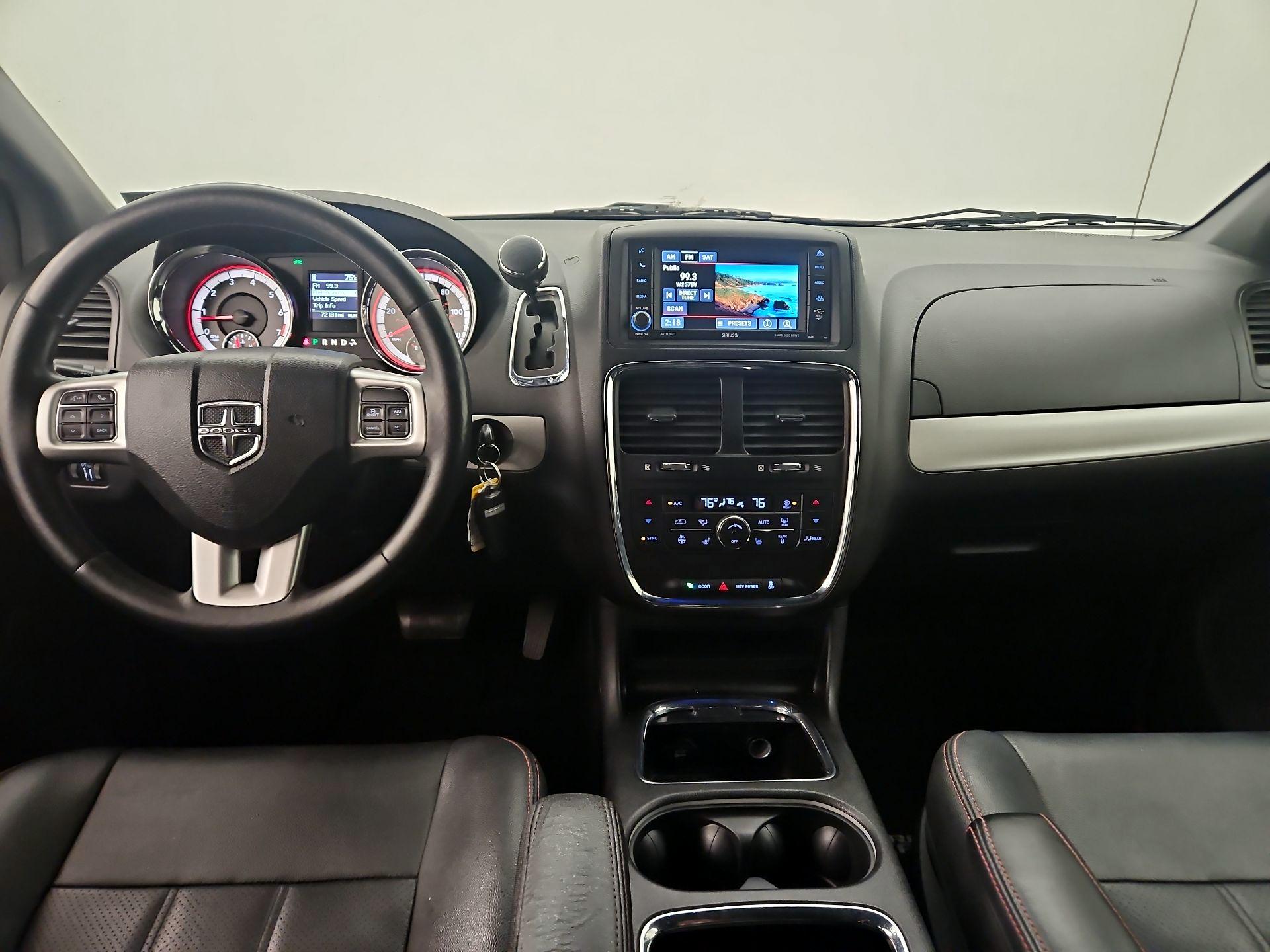 Thumbnail: 2015 Dodge Grand Caravan - 9