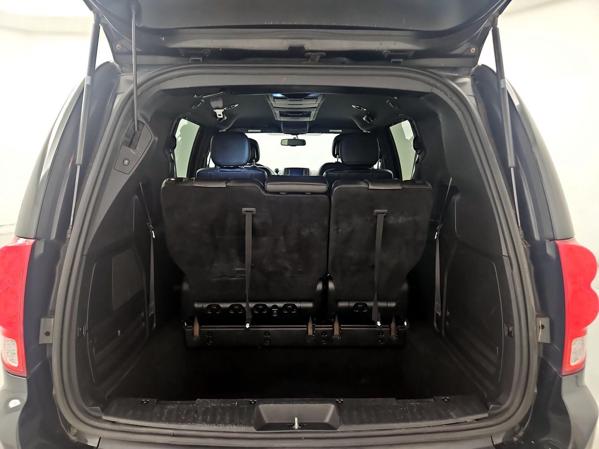 Thumbnail: 2015 Dodge Grand Caravan - 20