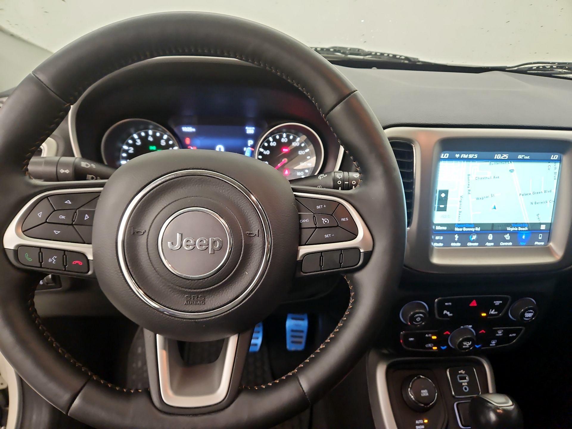 Thumbnail: 2018 Jeep Compass - 9