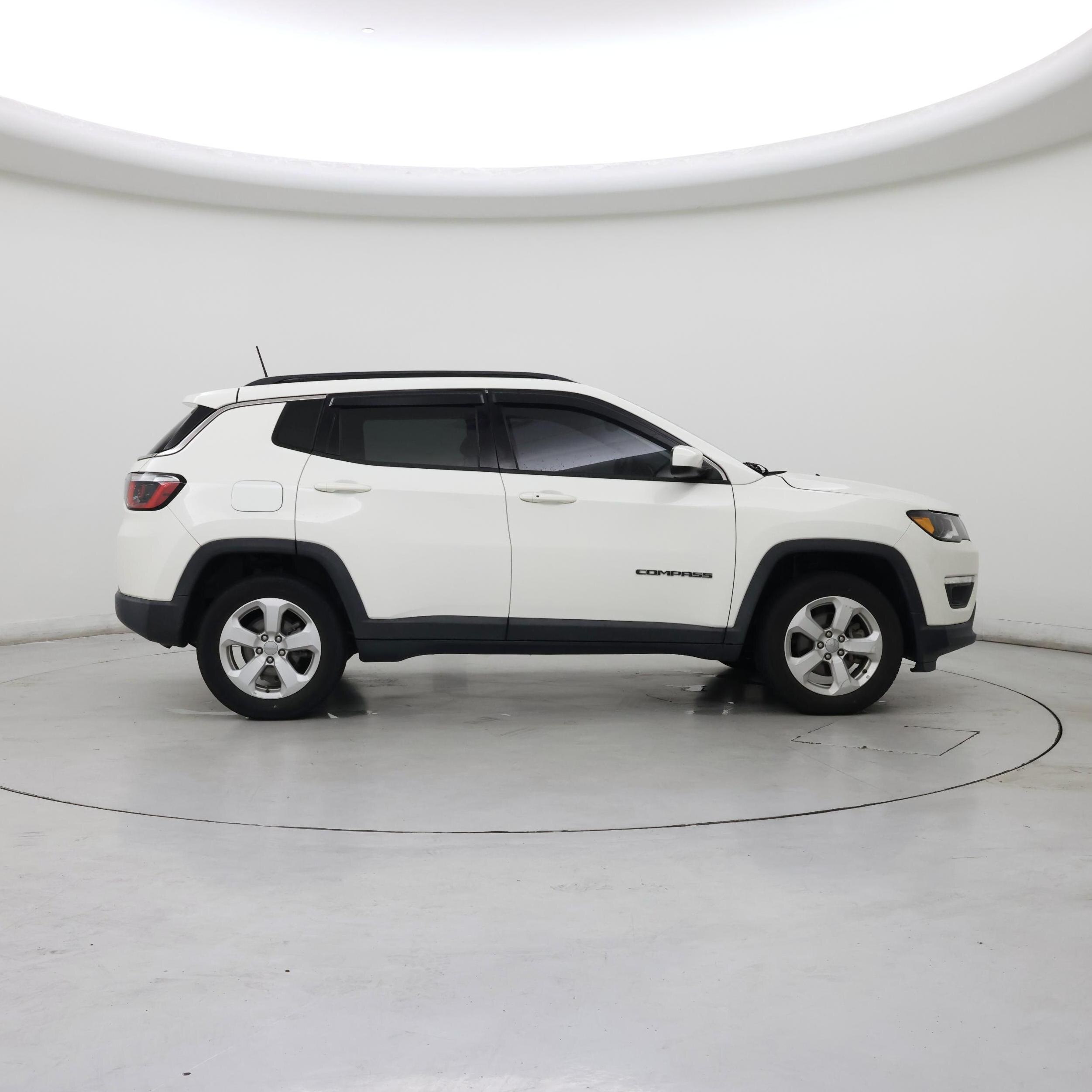Thumbnail: 2018 Jeep Compass - 7