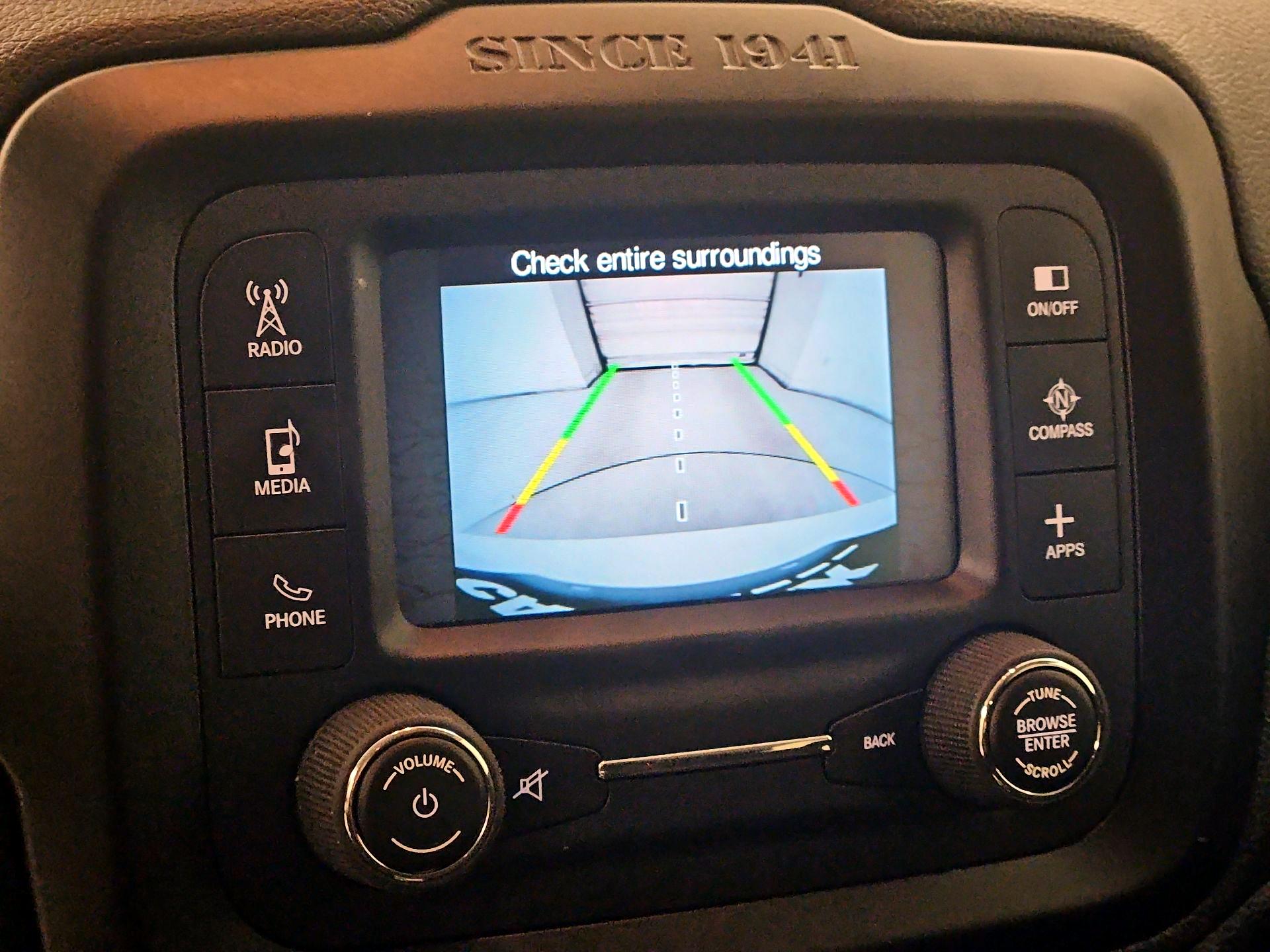 Thumbnail: 2017 Jeep Renegade - 14