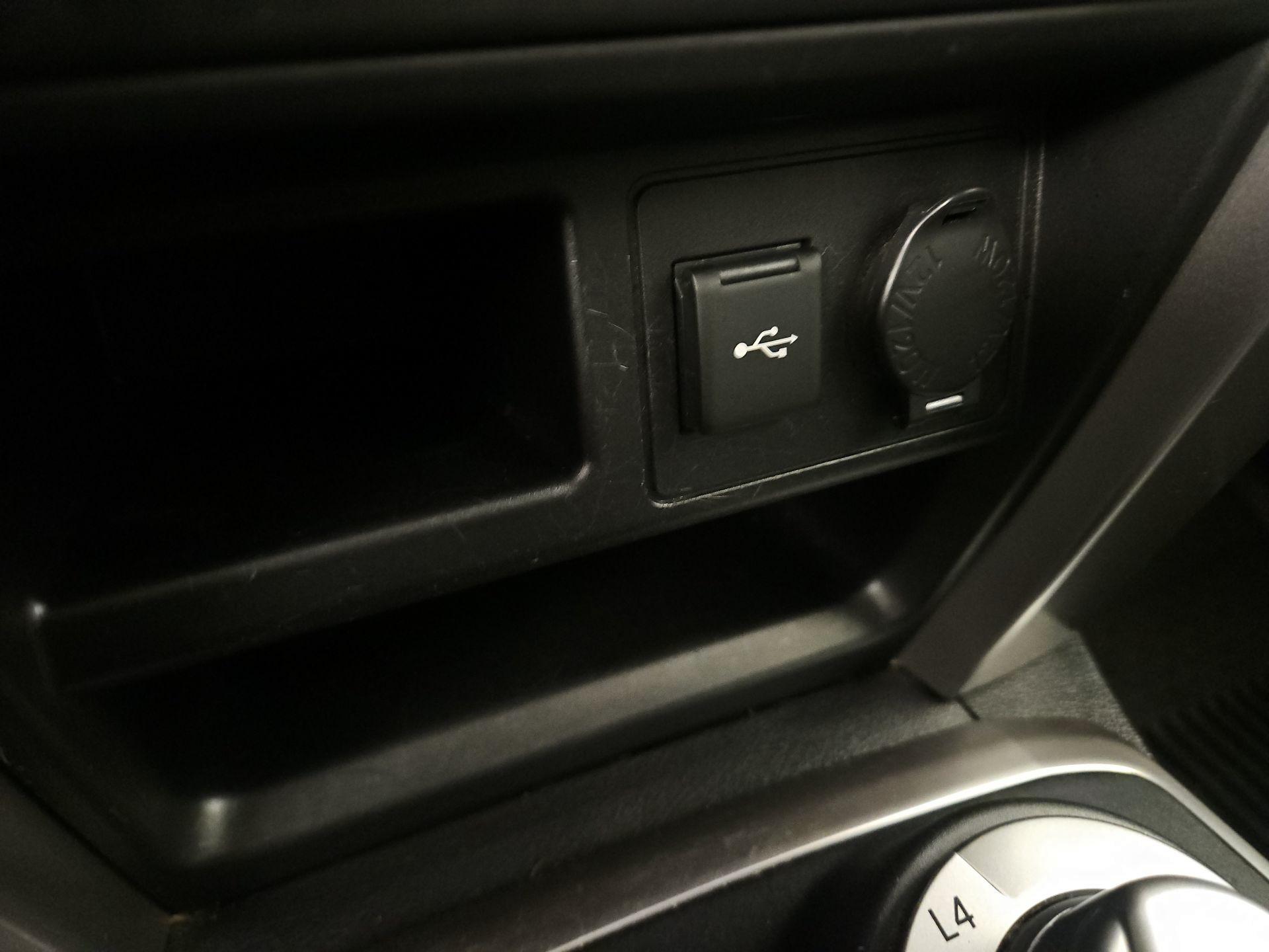 Thumbnail: 2020 Toyota 4Runner - 18