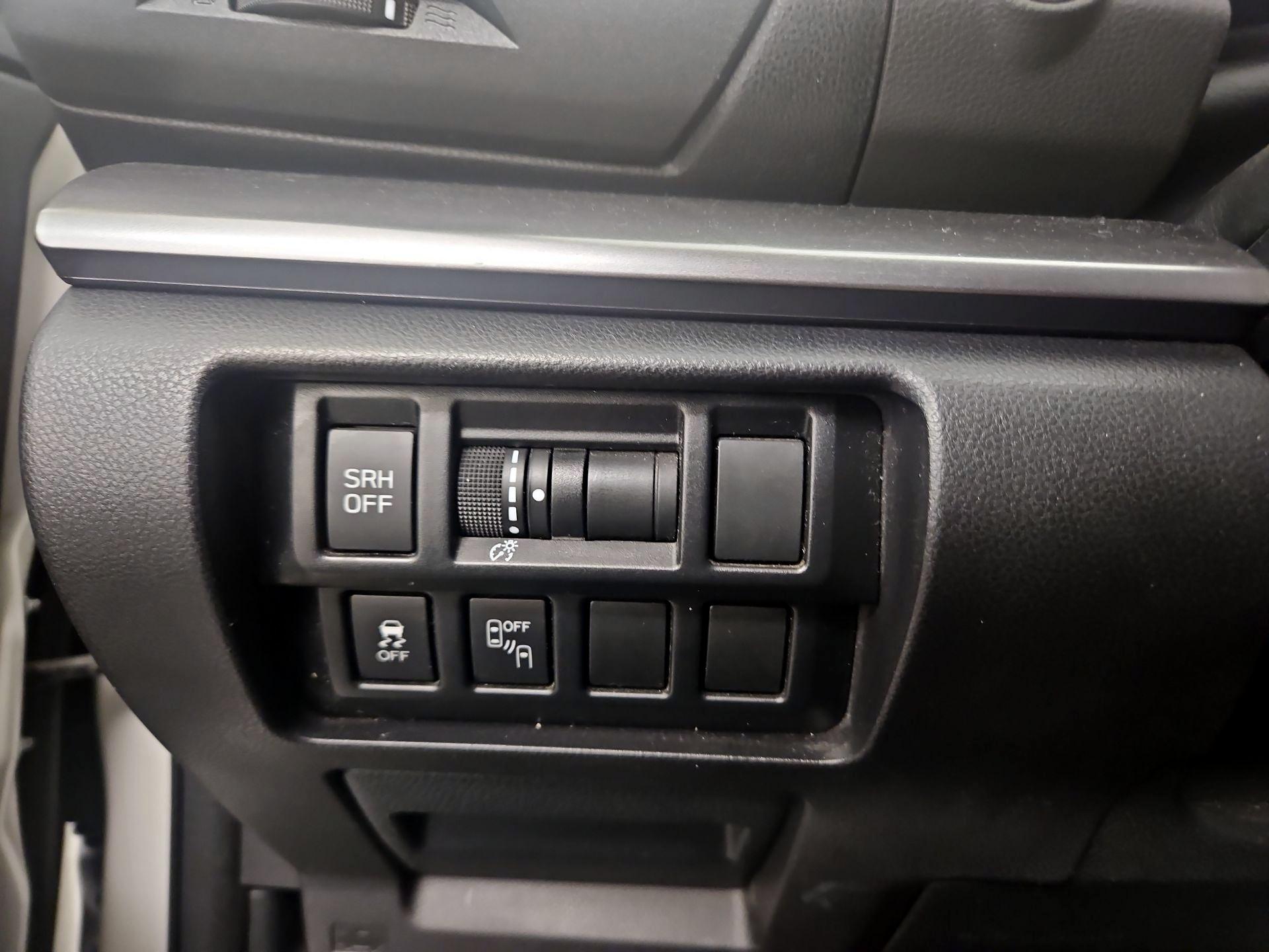 Thumbnail: 2017 Subaru Impreza - 13