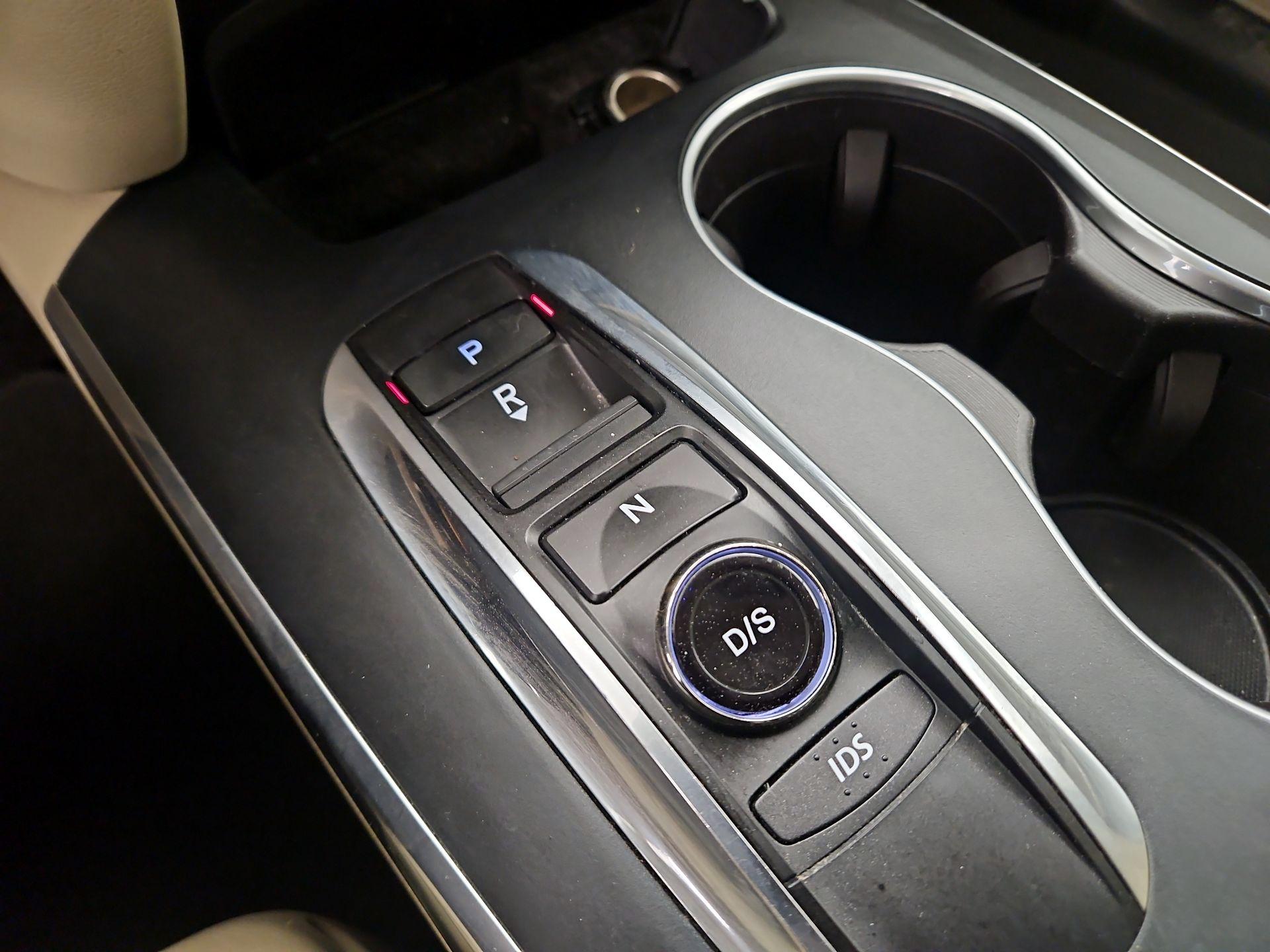 Thumbnail: 2016 Acura MDX - 18