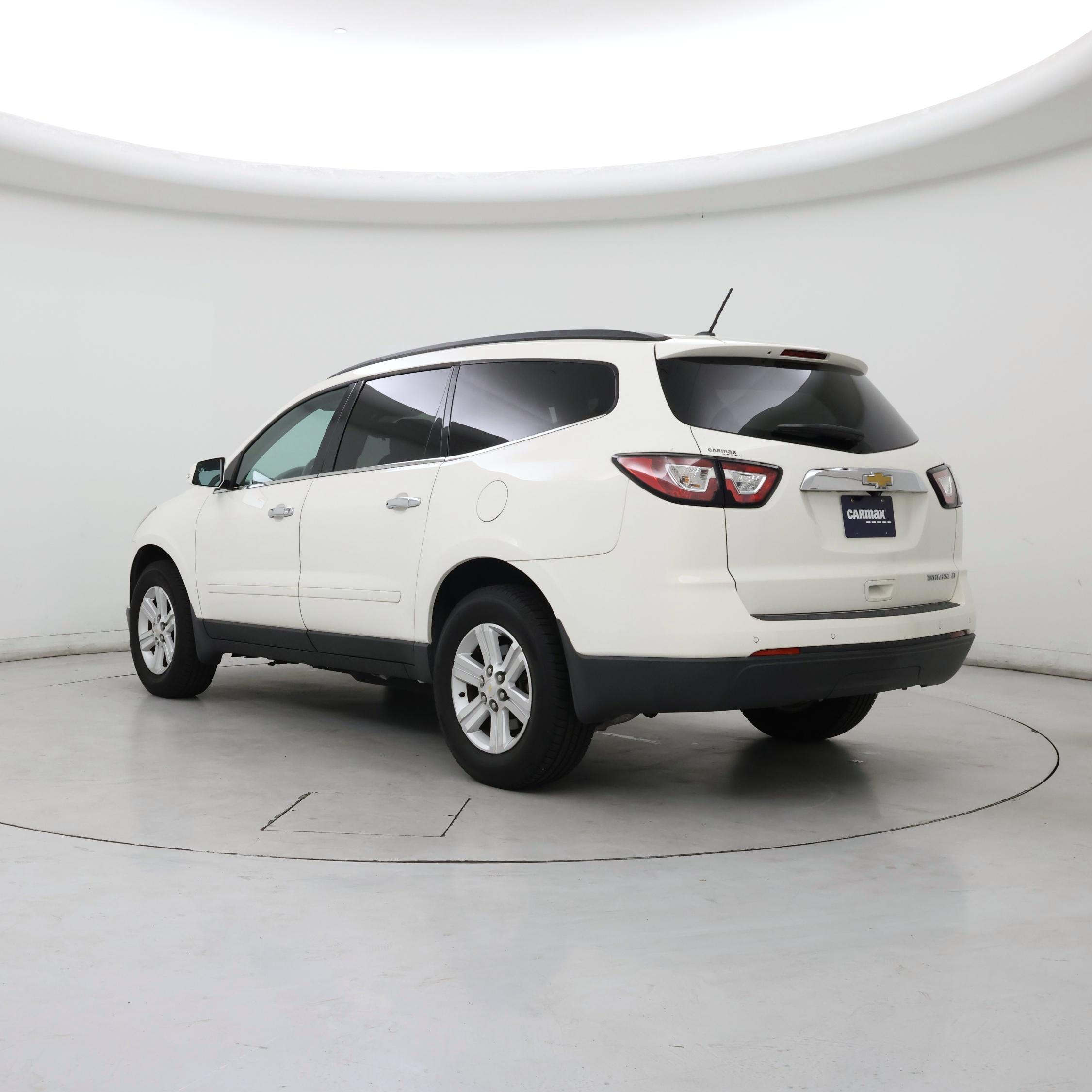 Thumbnail: 2014 Chevrolet Traverse - 2