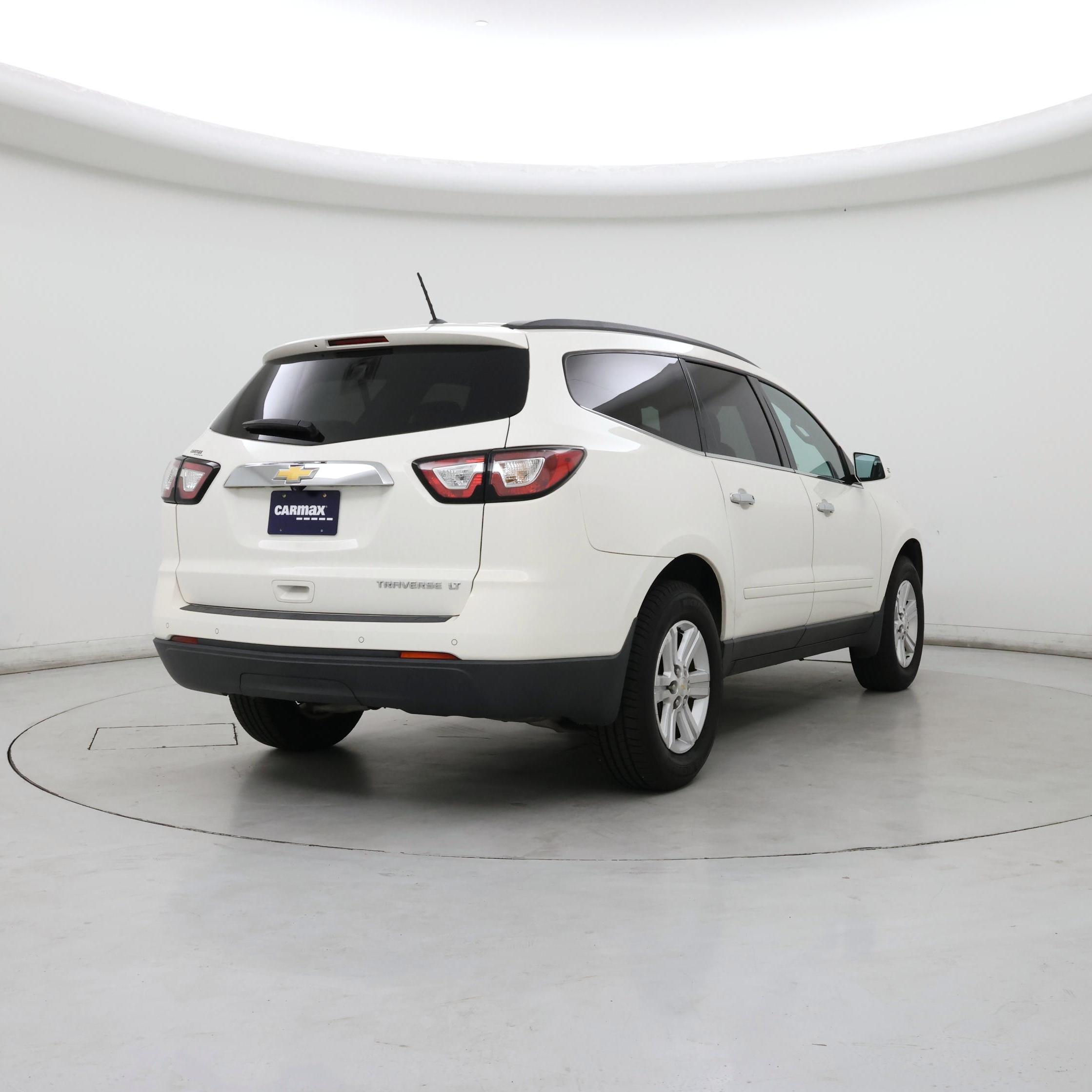 Thumbnail: 2014 Chevrolet Traverse - 8