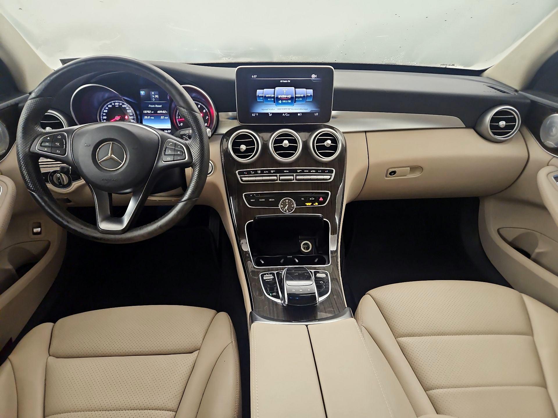 Thumbnail: 2017 Mercedes-Benz C-Class - 9