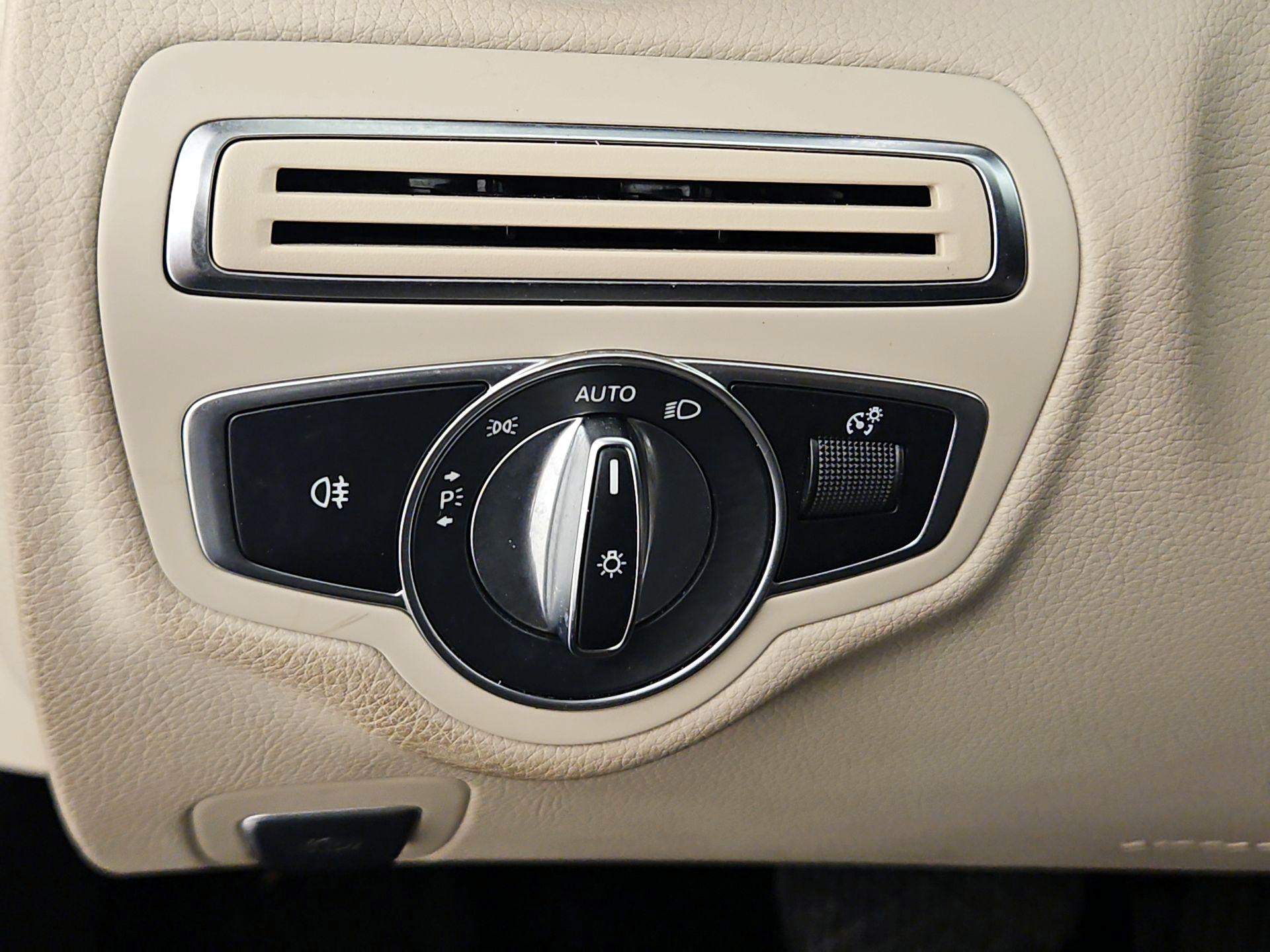 Thumbnail: 2017 Mercedes-Benz C-Class - 13