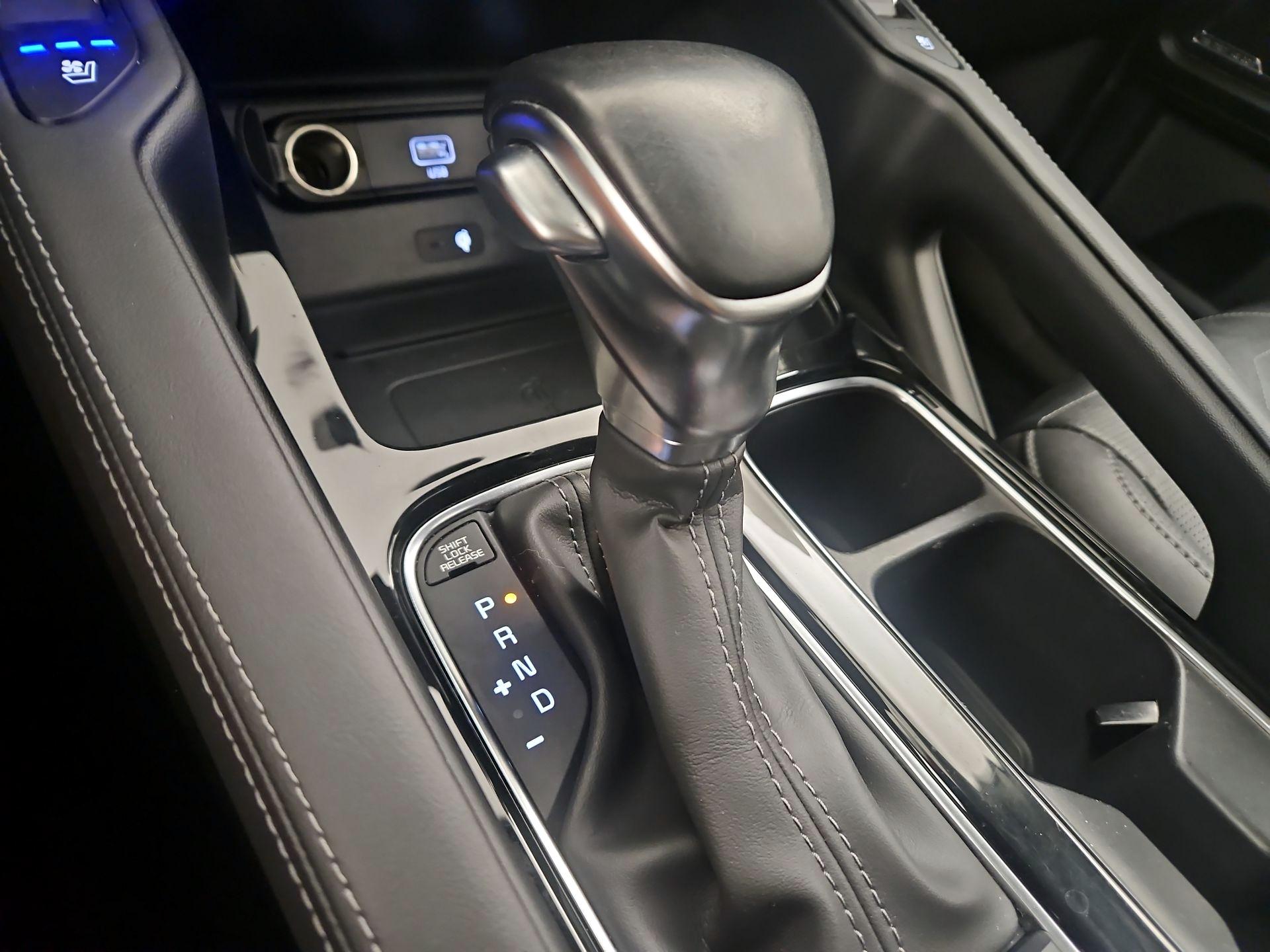 Thumbnail: 2022 Kia Telluride - 18