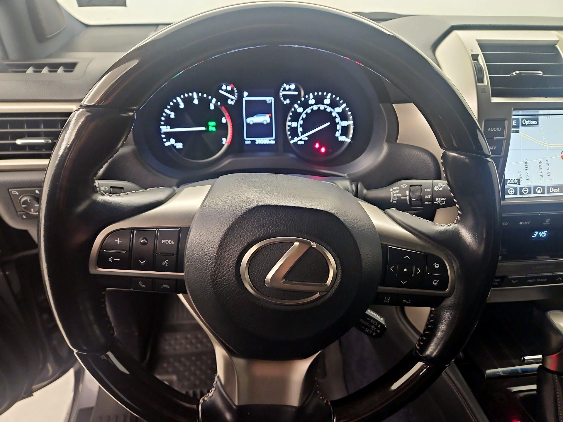 Thumbnail: 2021 Lexus GX - 10