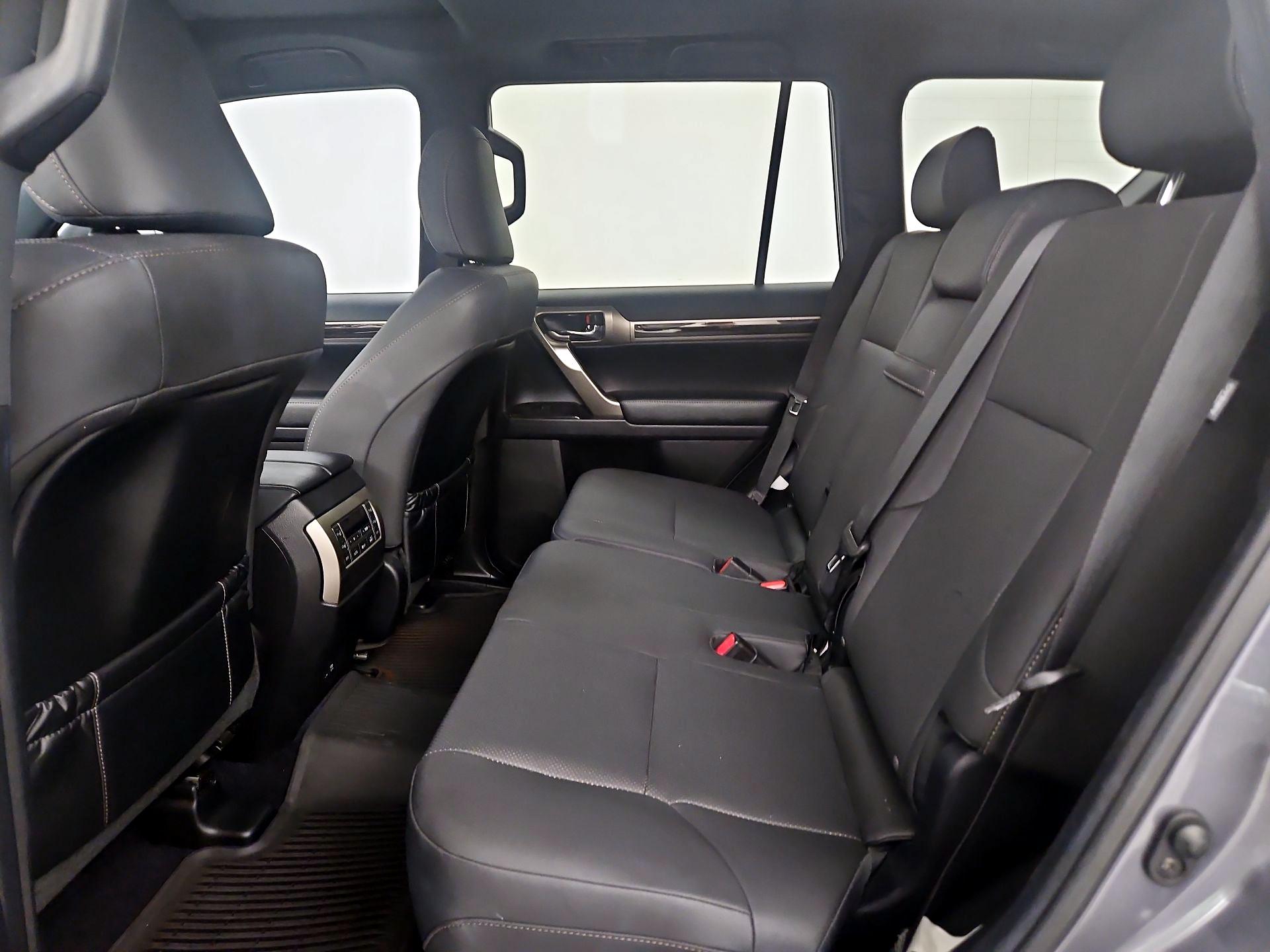 Thumbnail: 2021 Lexus GX - 19