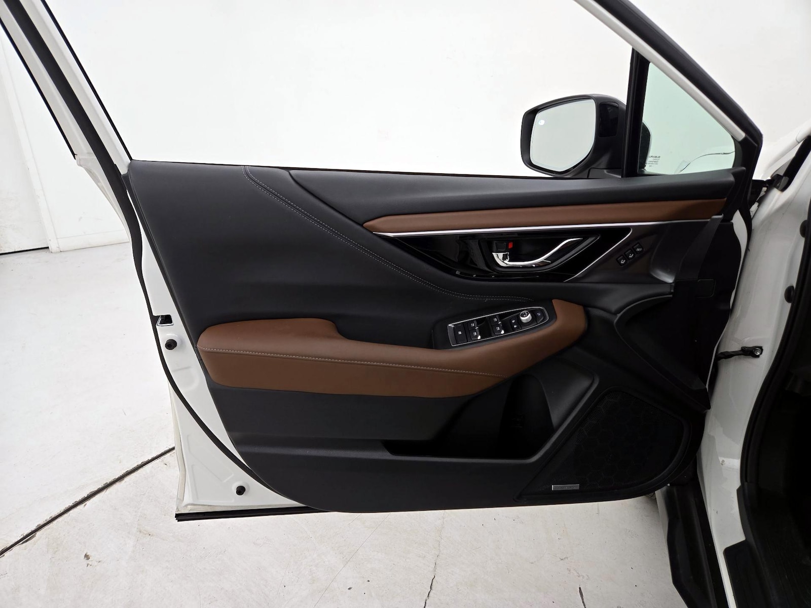 2023 Subaru Outback Touring - Photo 13